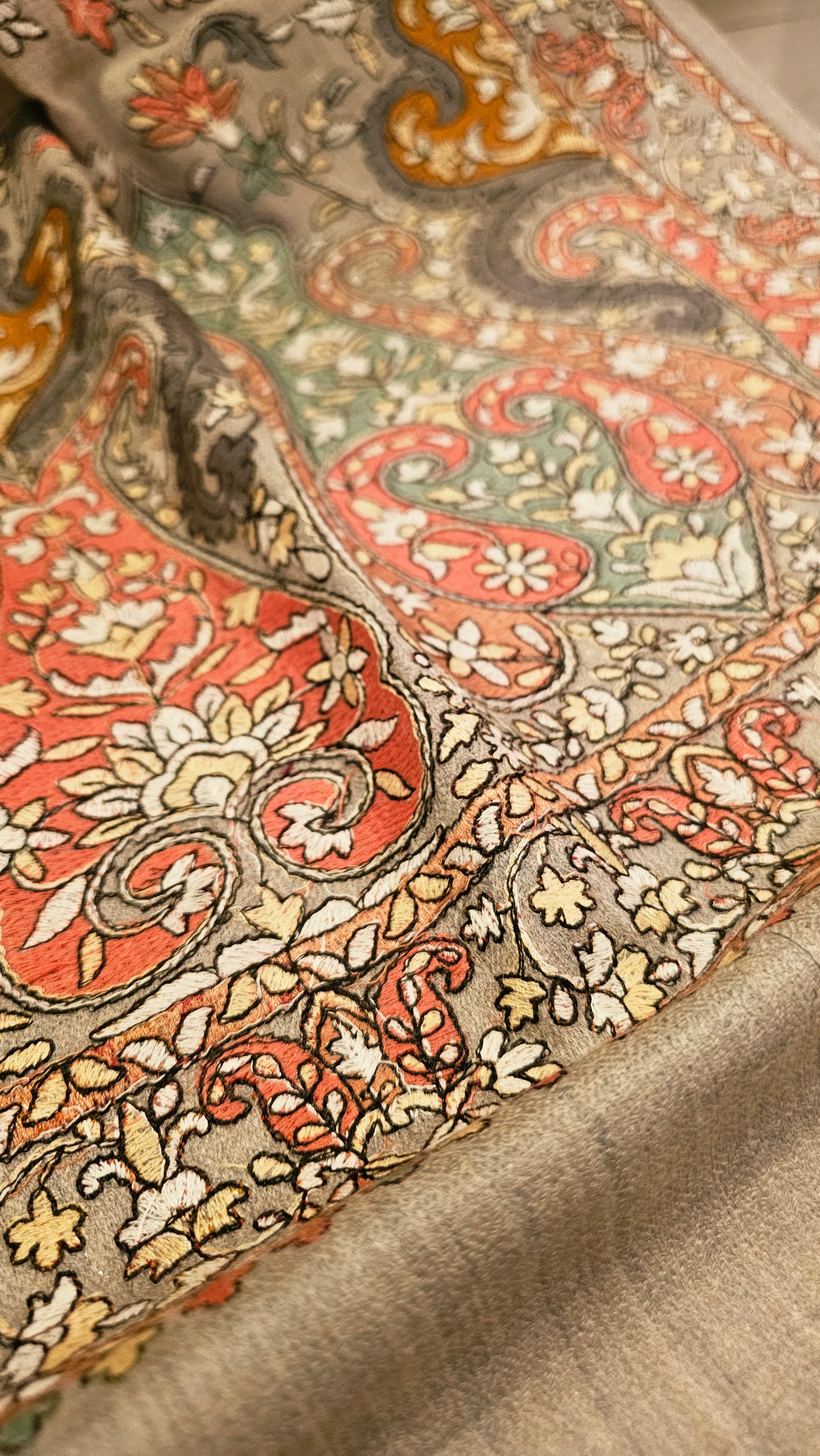 Papermachi embroidered shawl: toosh