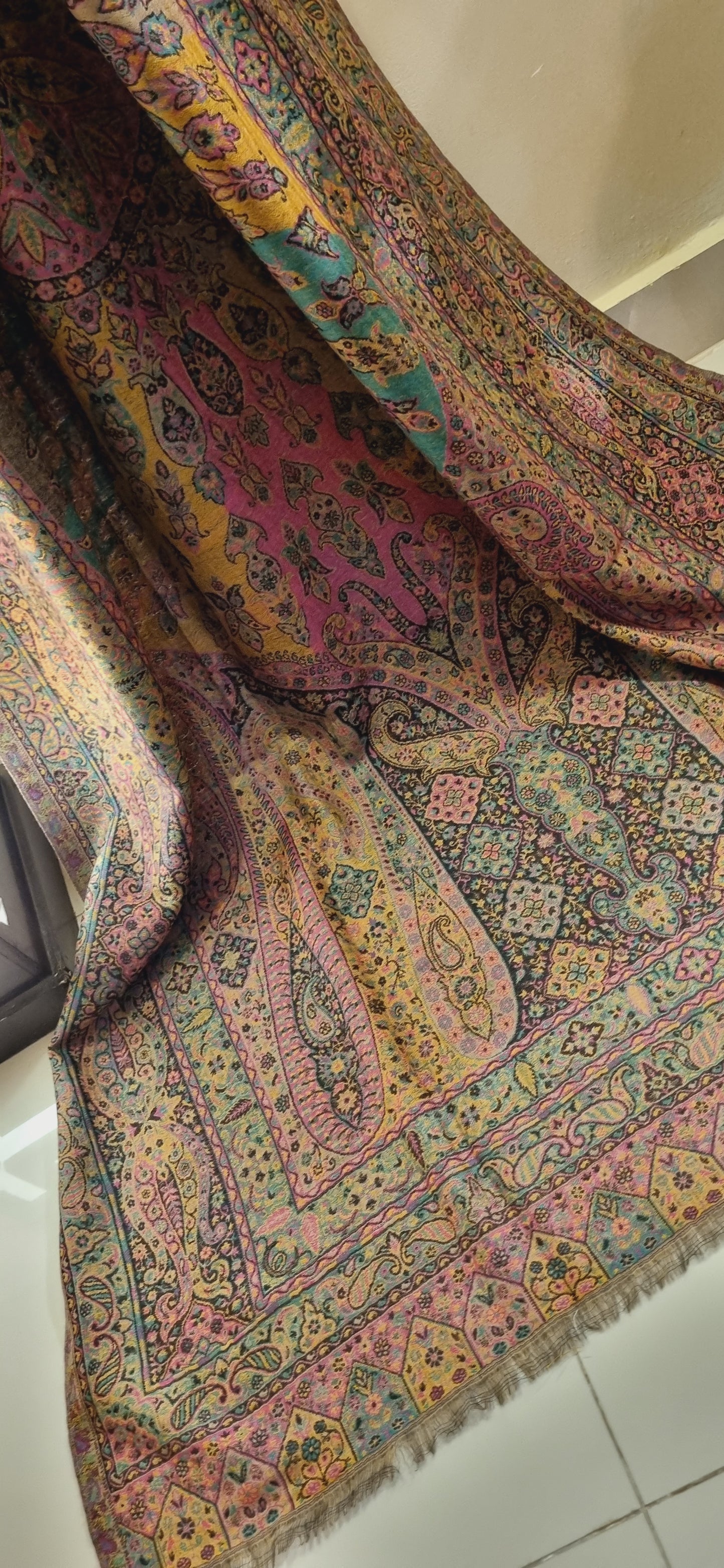 Persian kaani reversible shawl