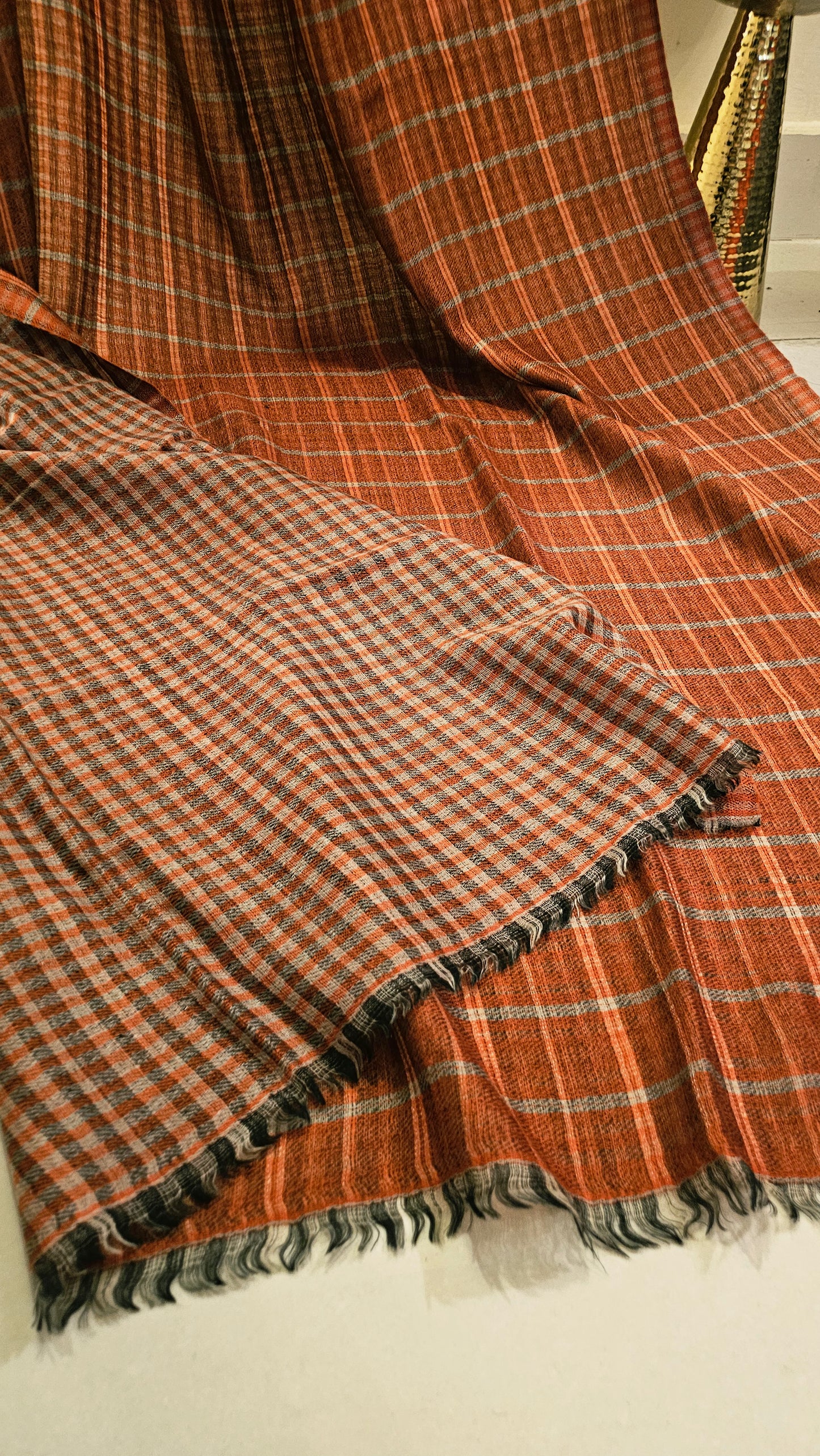 Reversible kaani shawl: toosh