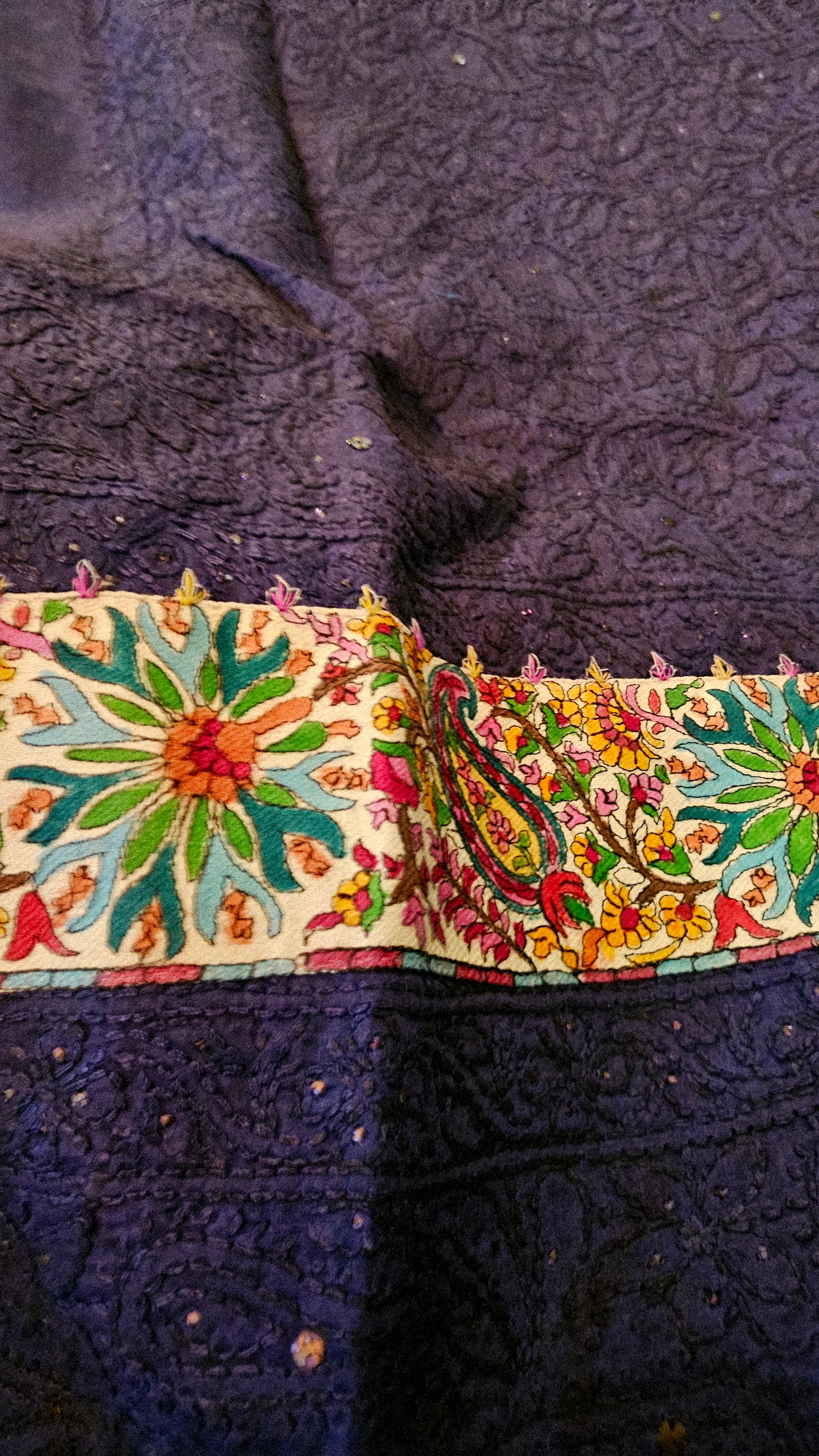 Chikankari with kalamkar border