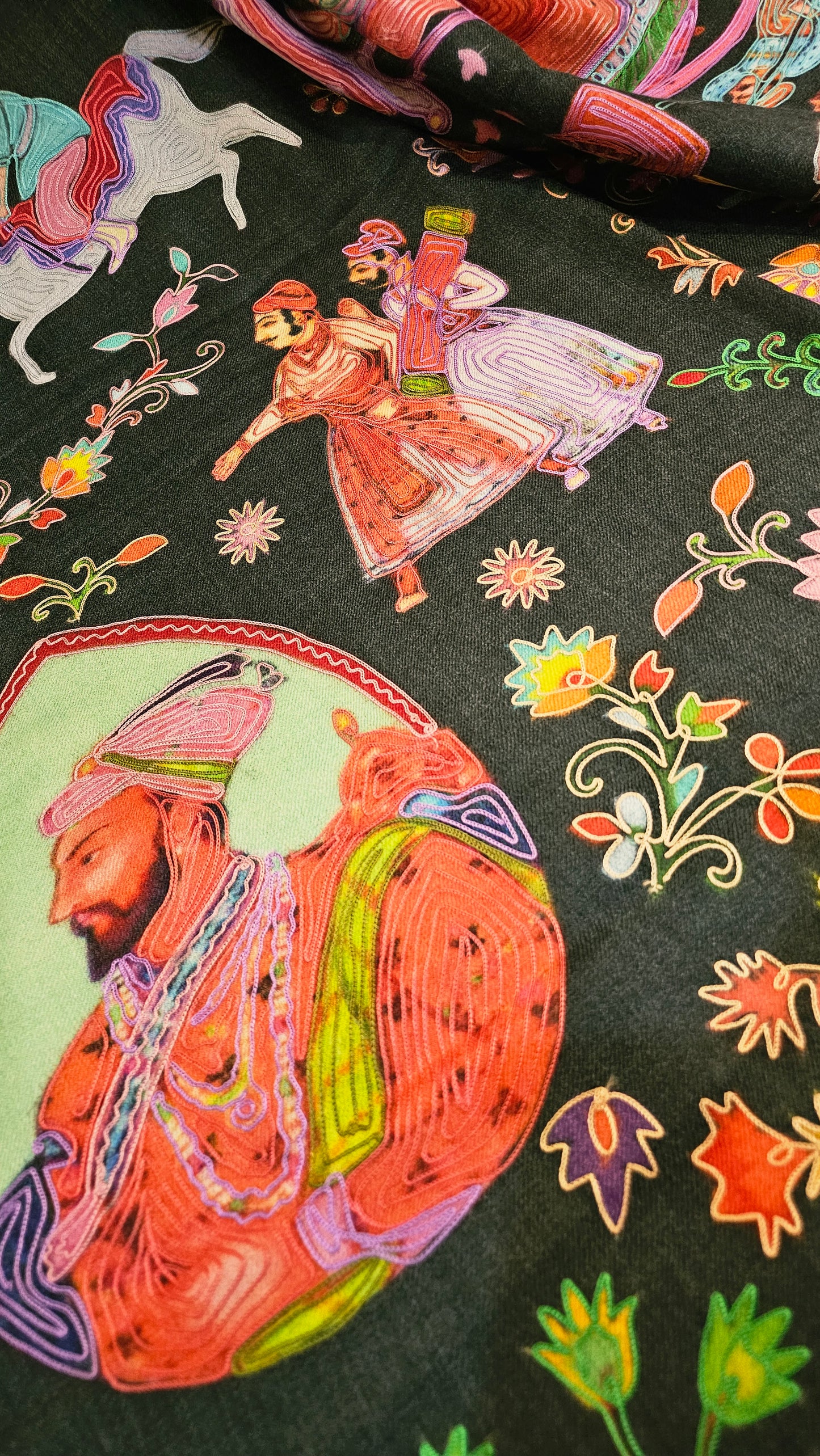 Reelkar embroidered:Pashmina