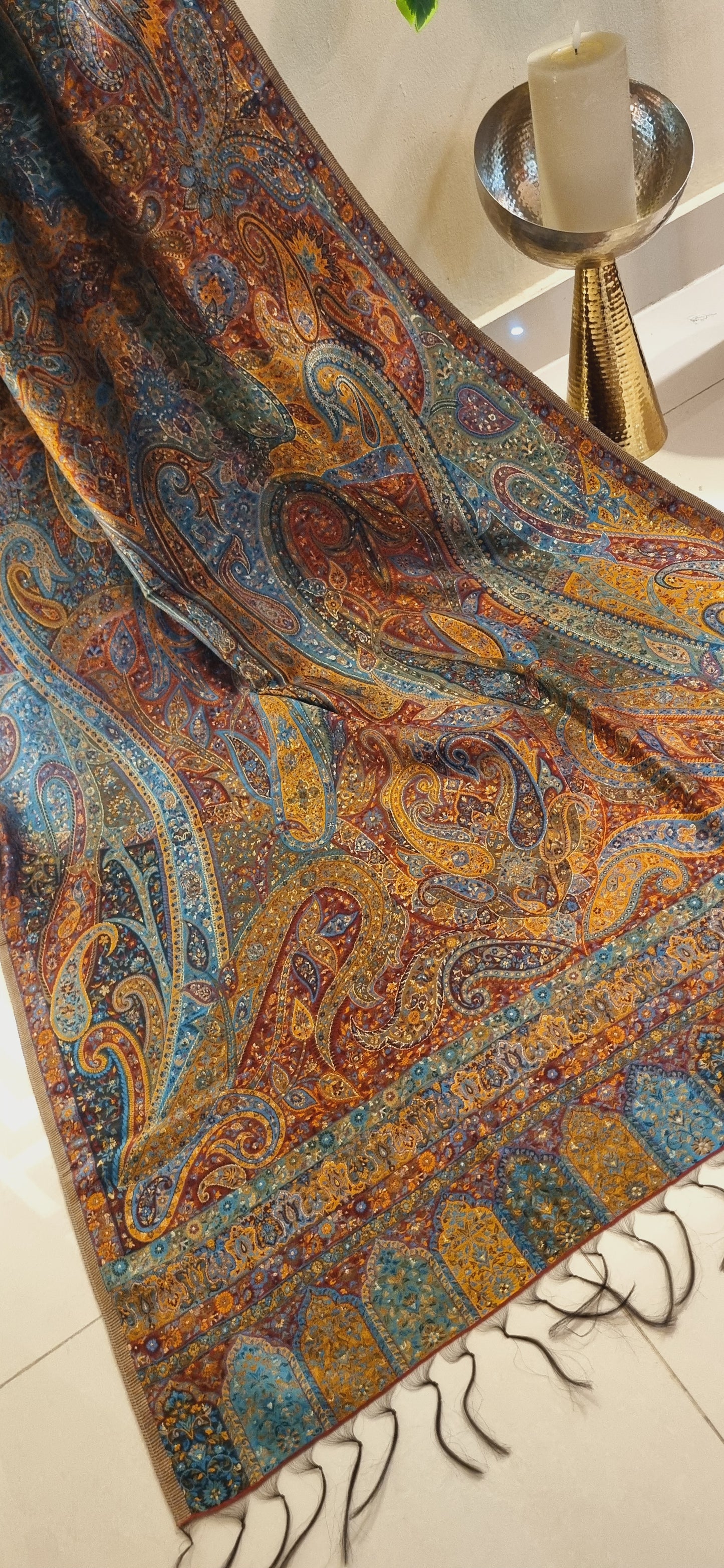 Eid edition: Silk kaani shawl