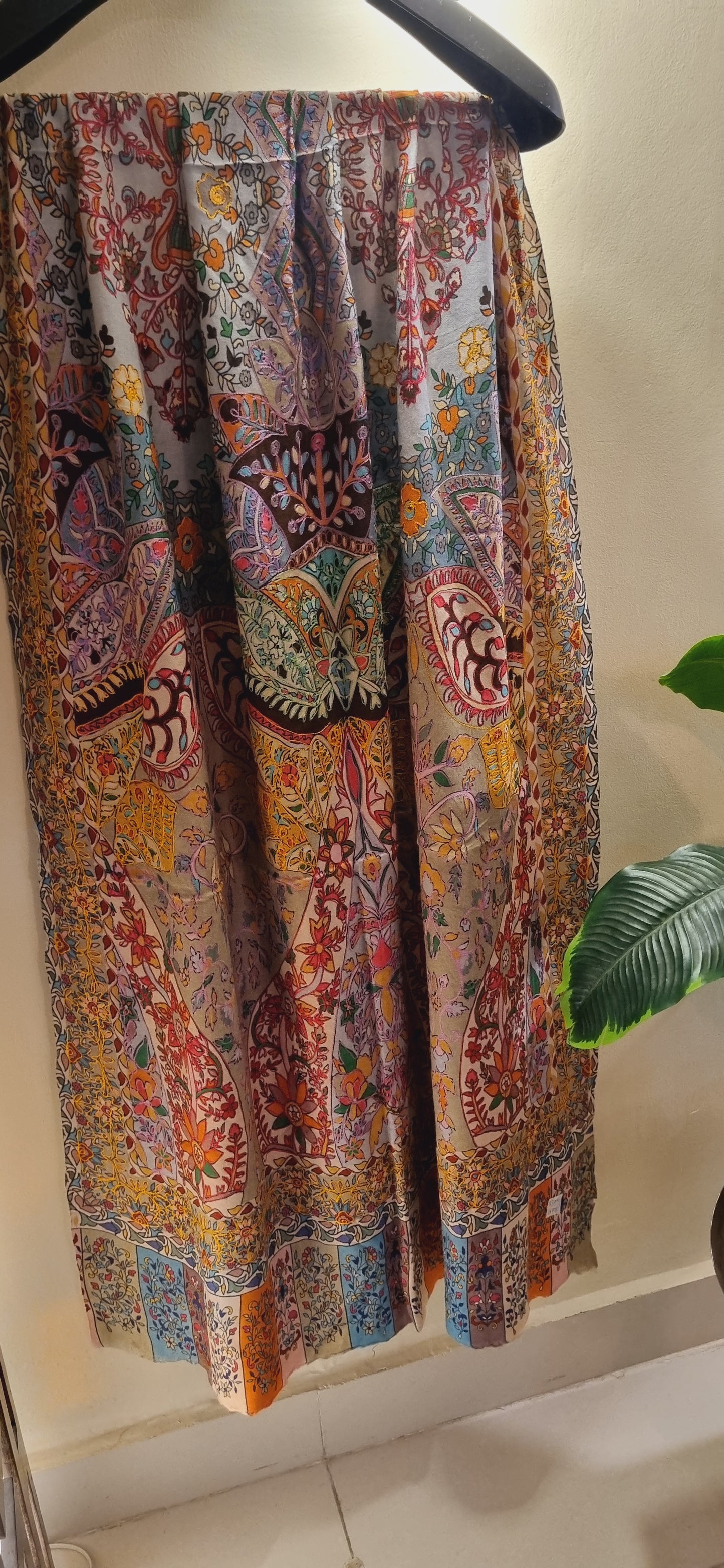 Reelkar minishawl