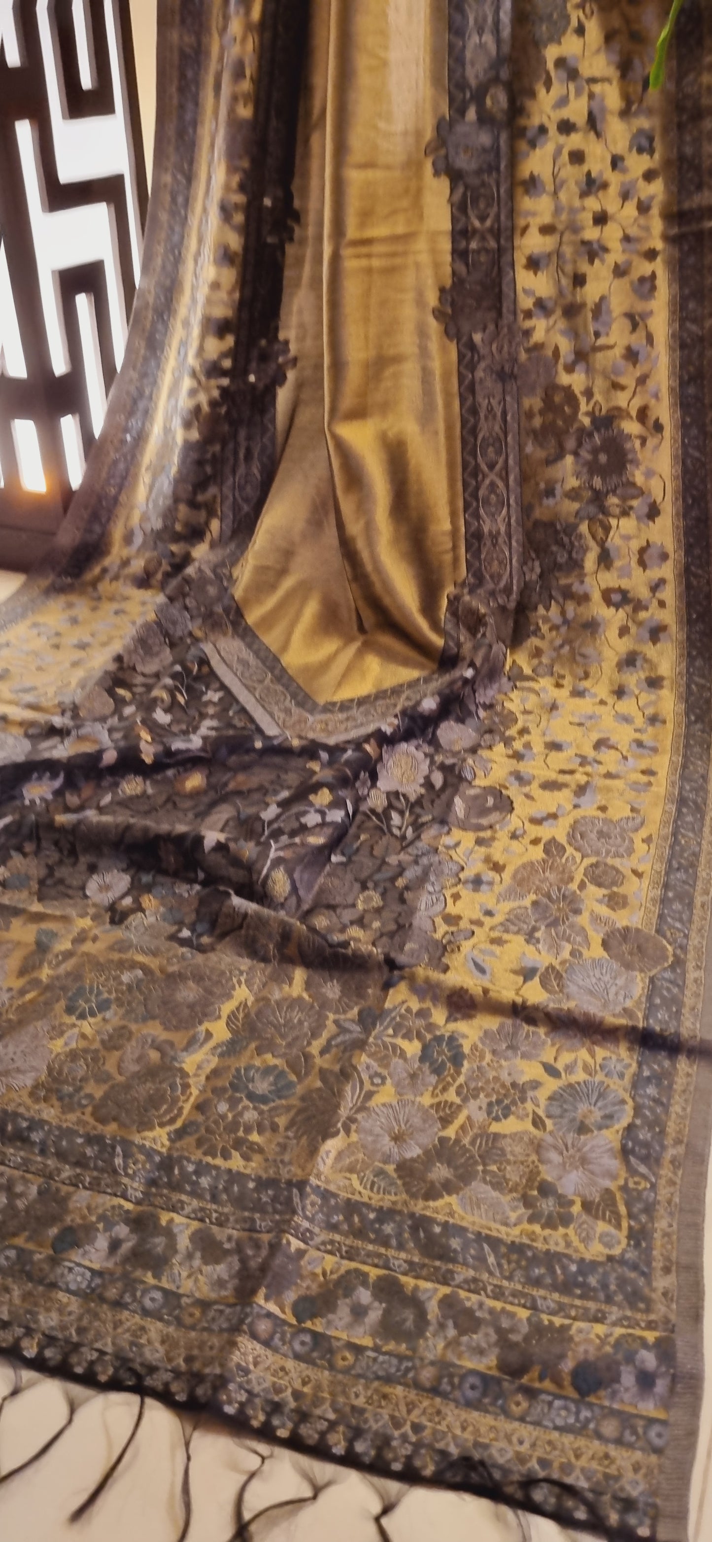 Moonlight kaani silky pashmina