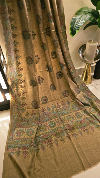 Beena shawl