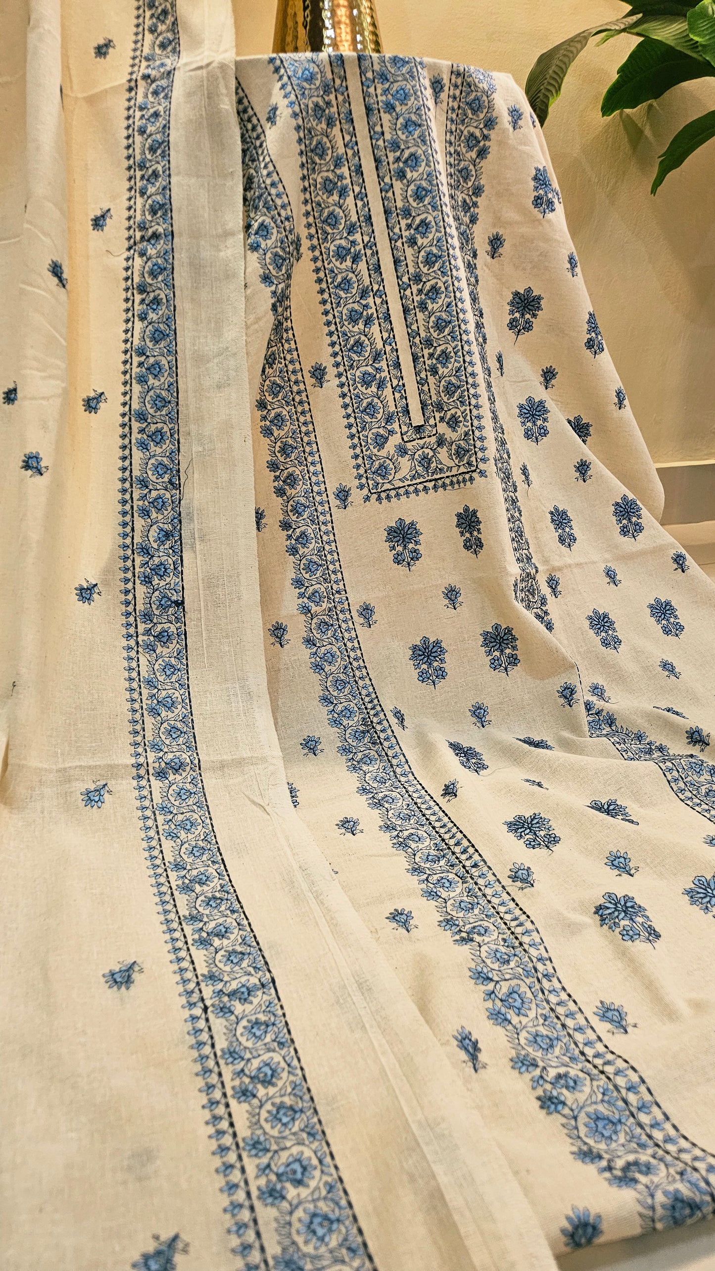 Embroidered three piece: Karandi khaddar
