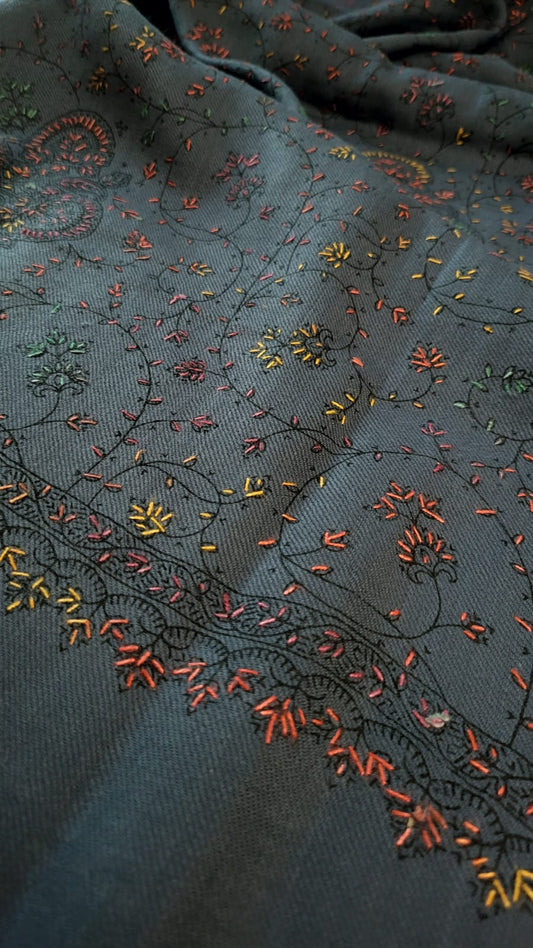 Hand embroidered woolen pashmina shawls