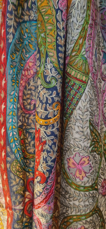 Reelkar embroidered pashmina shawl