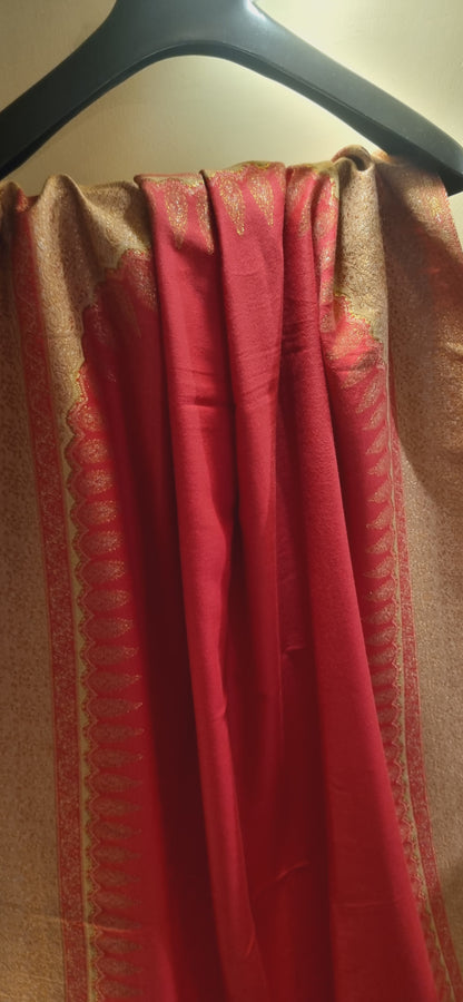 Pashmina with moonlight kaani border