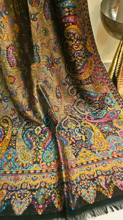 Moonlight reversible gandhara kaani: Pashmina