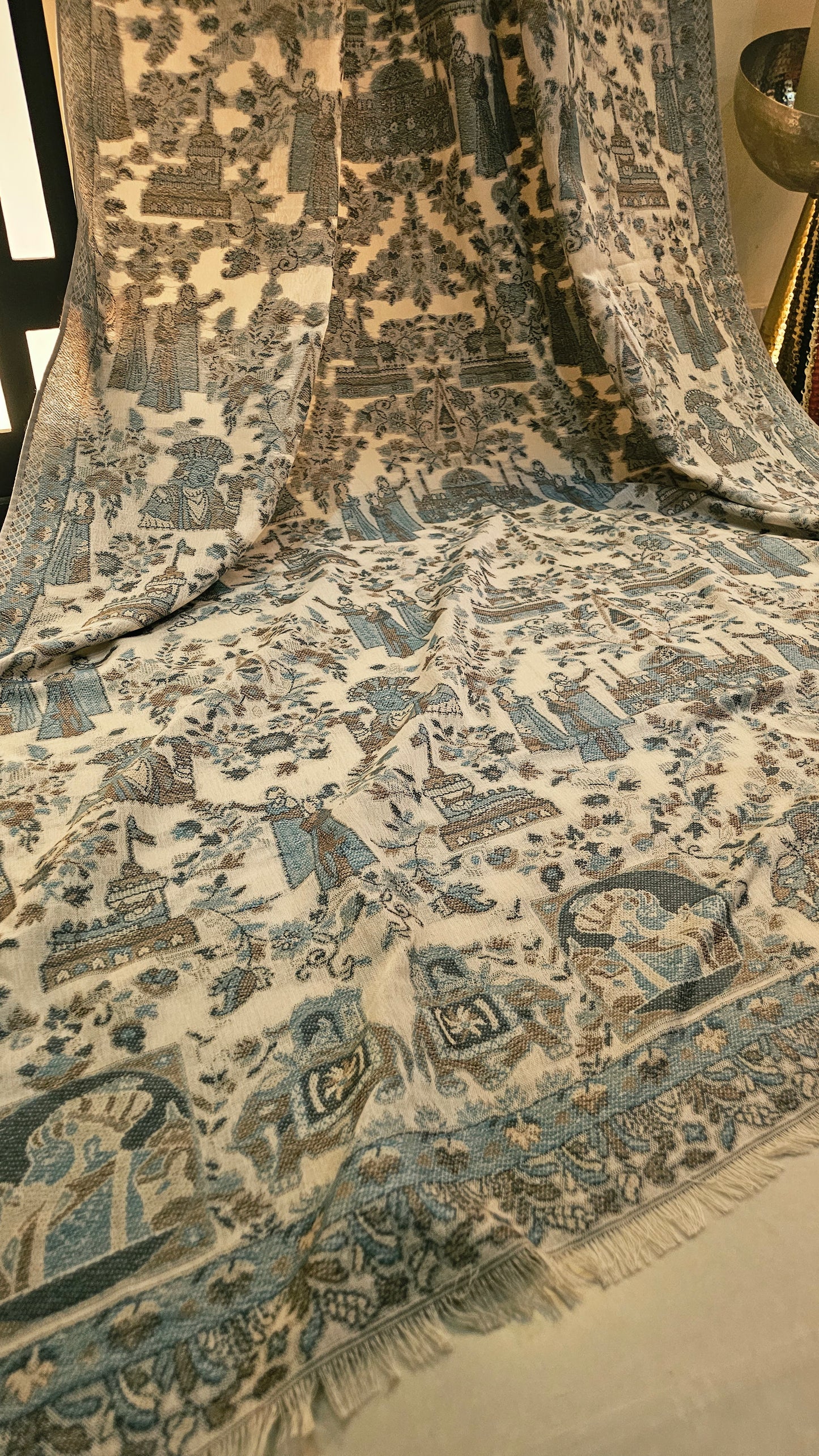 Kaani shawl: woollen pashmina
