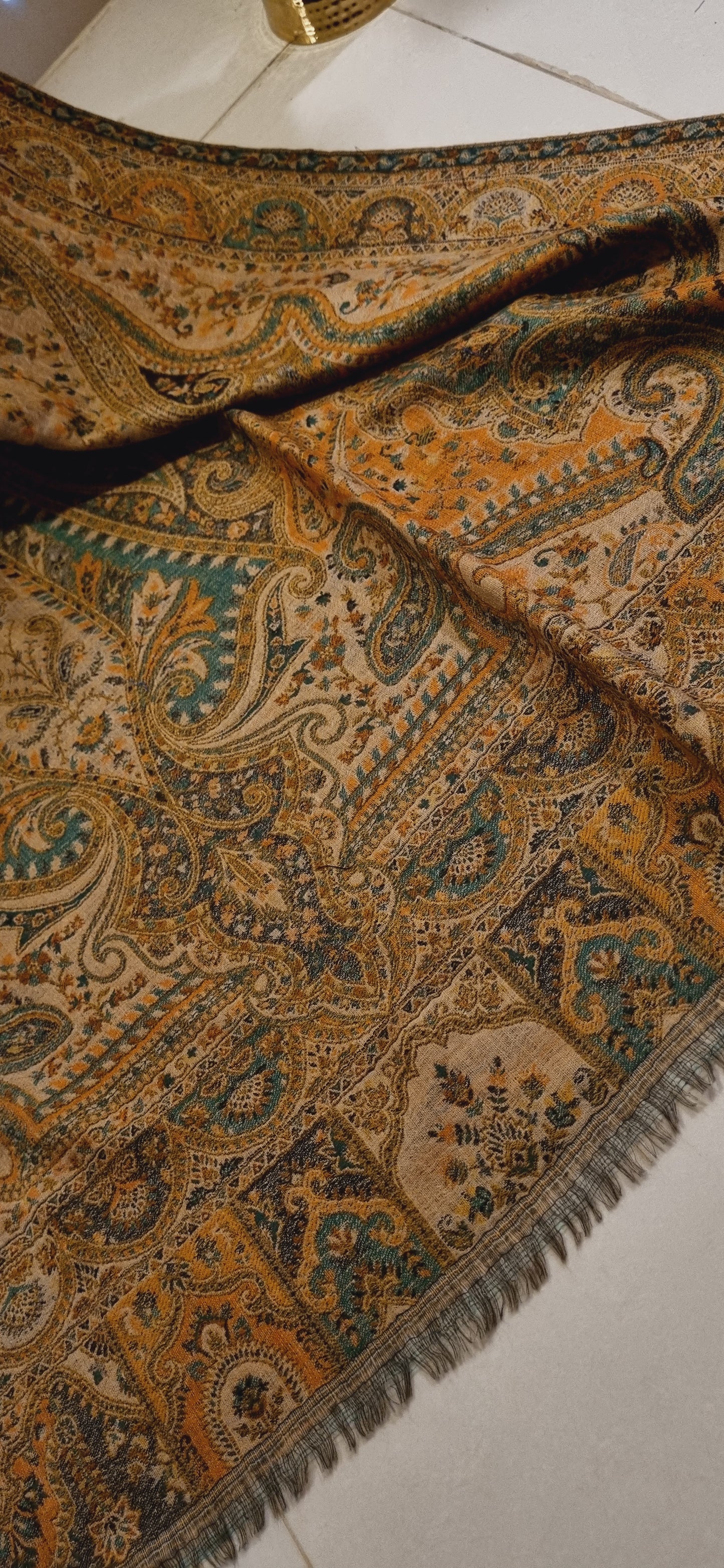 Reversible persian kaani shawl