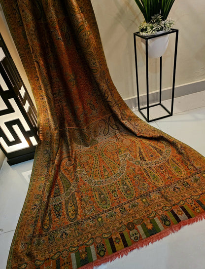 Reversible Persian kaani: Pashmina