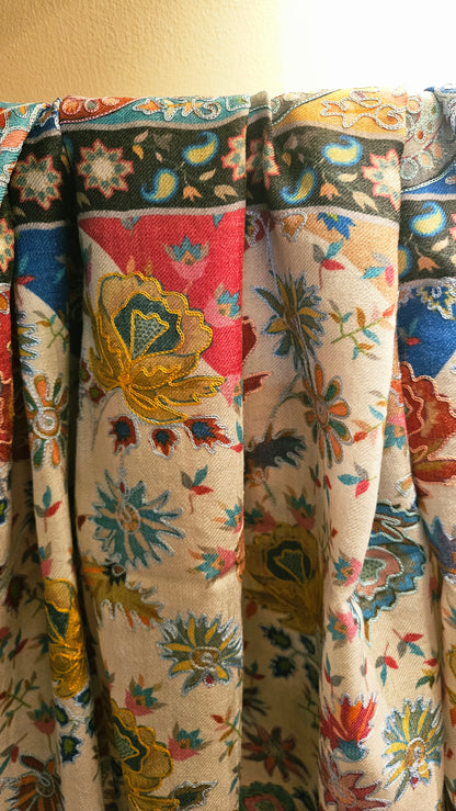 Reelkar embroidered:pashmina