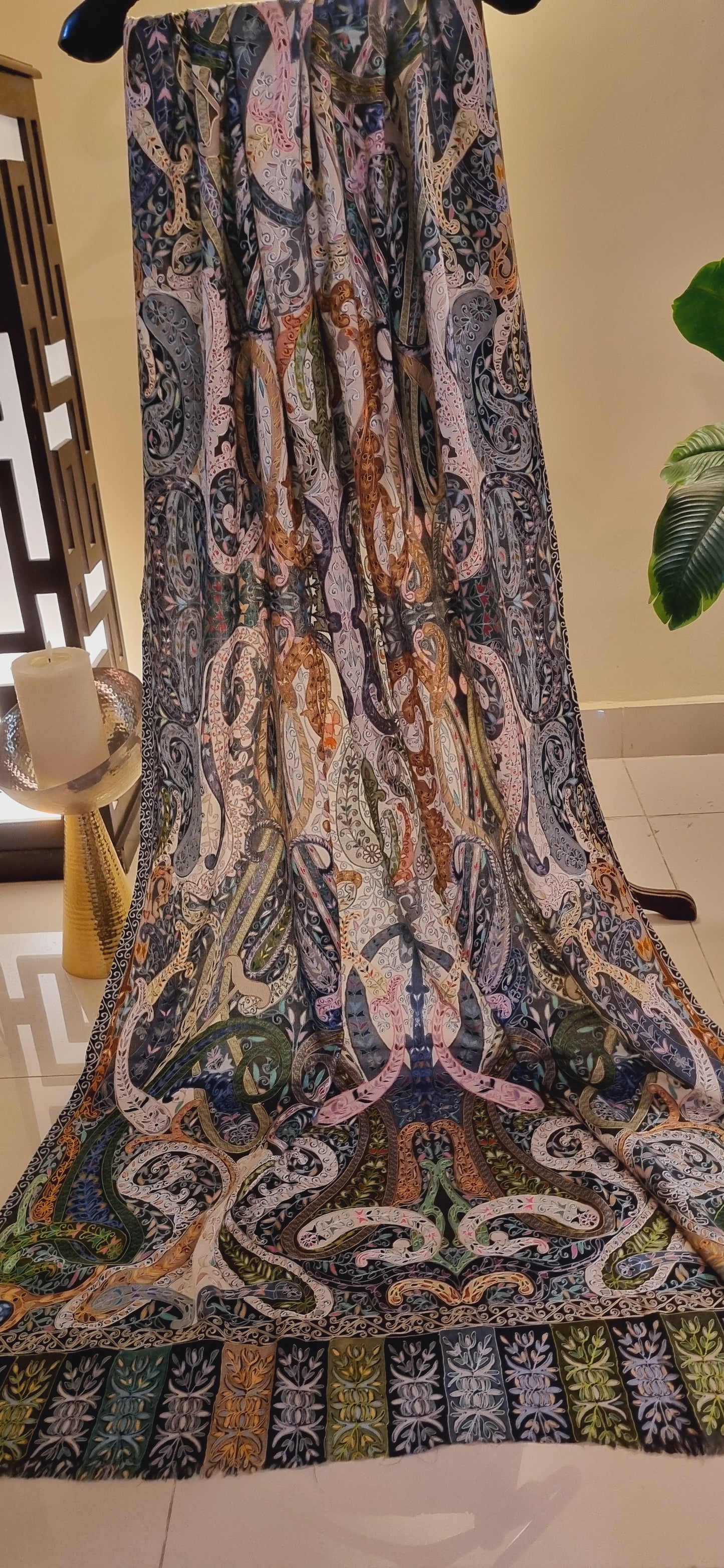 Reelkar pashmina shawl
