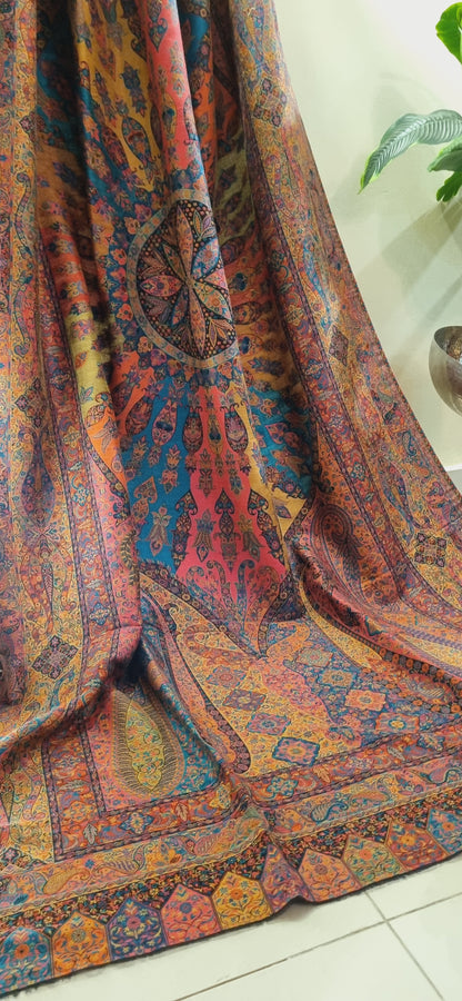Shahjahani kaani shawl