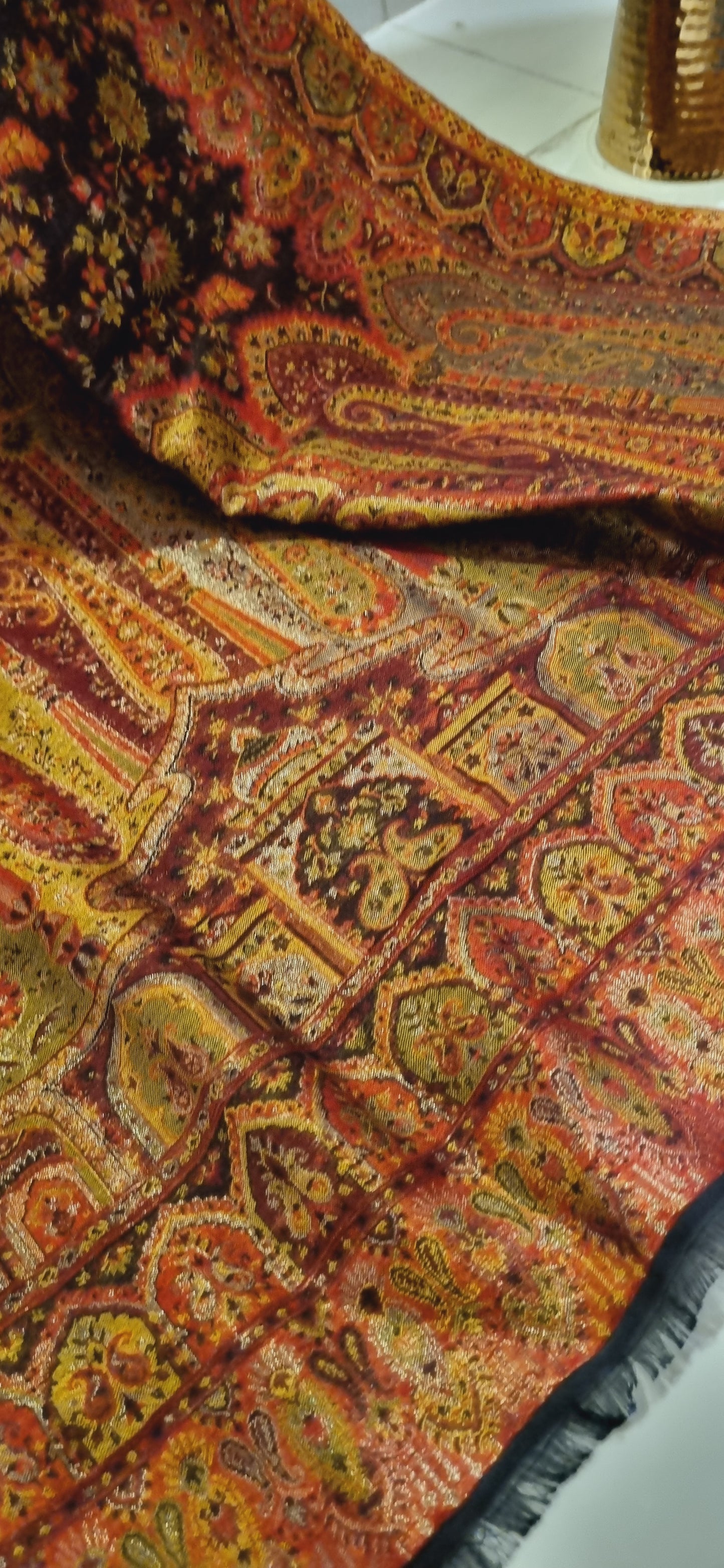 Moonlight gandhara reversible kaani shawl