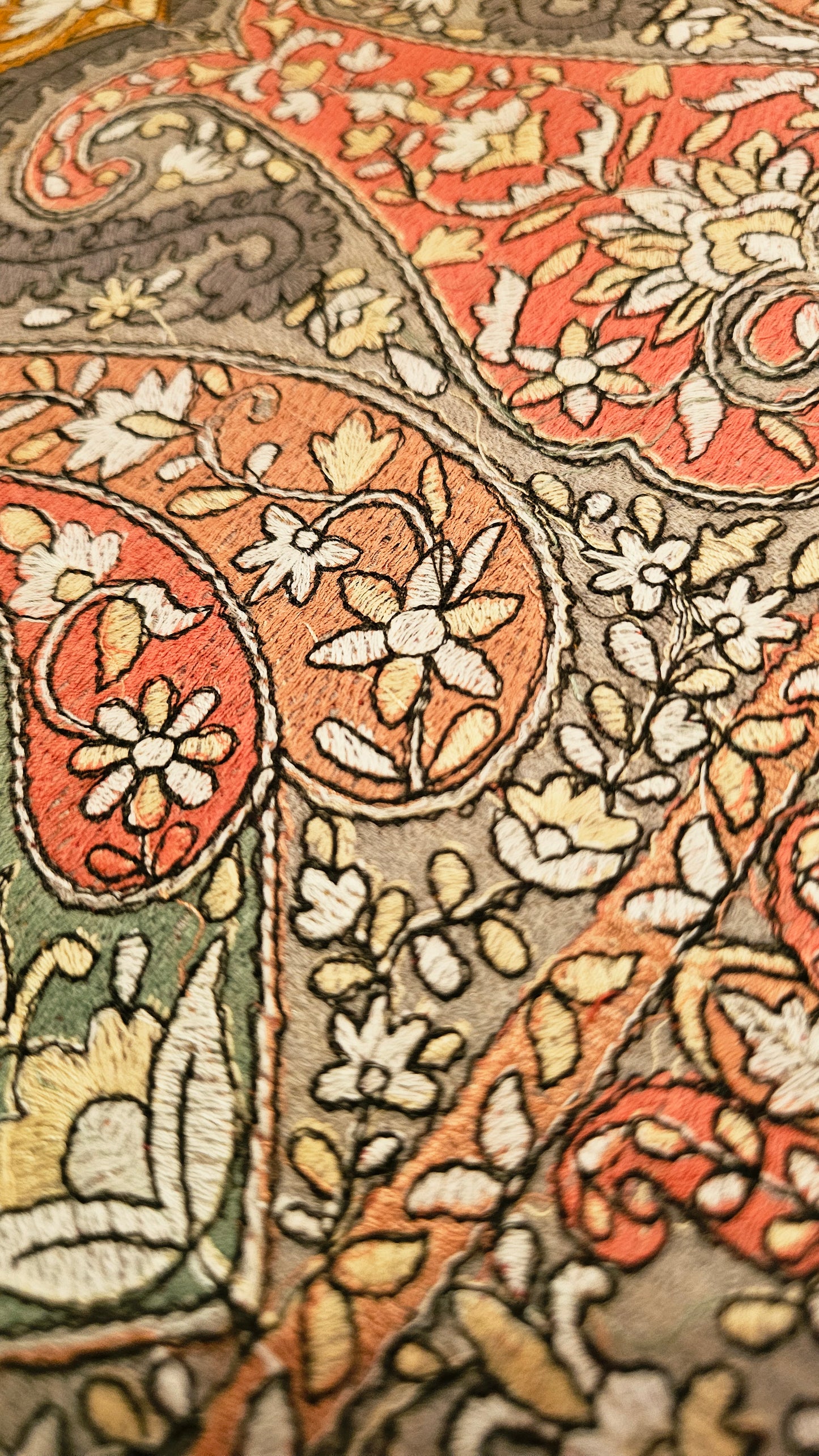 Papermachi embroidered shawl: toosh