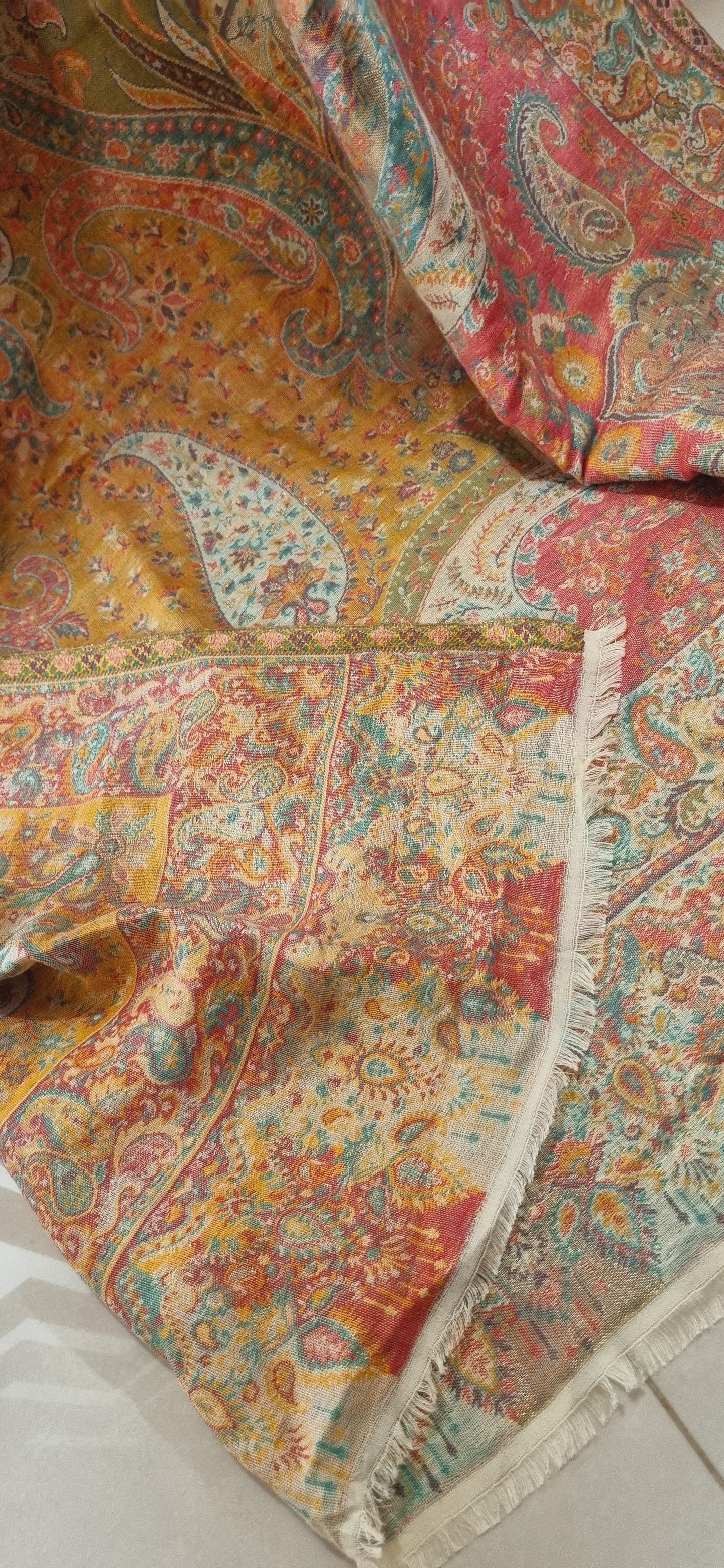 Reversible moonlight gandhara kaani reversible shawl