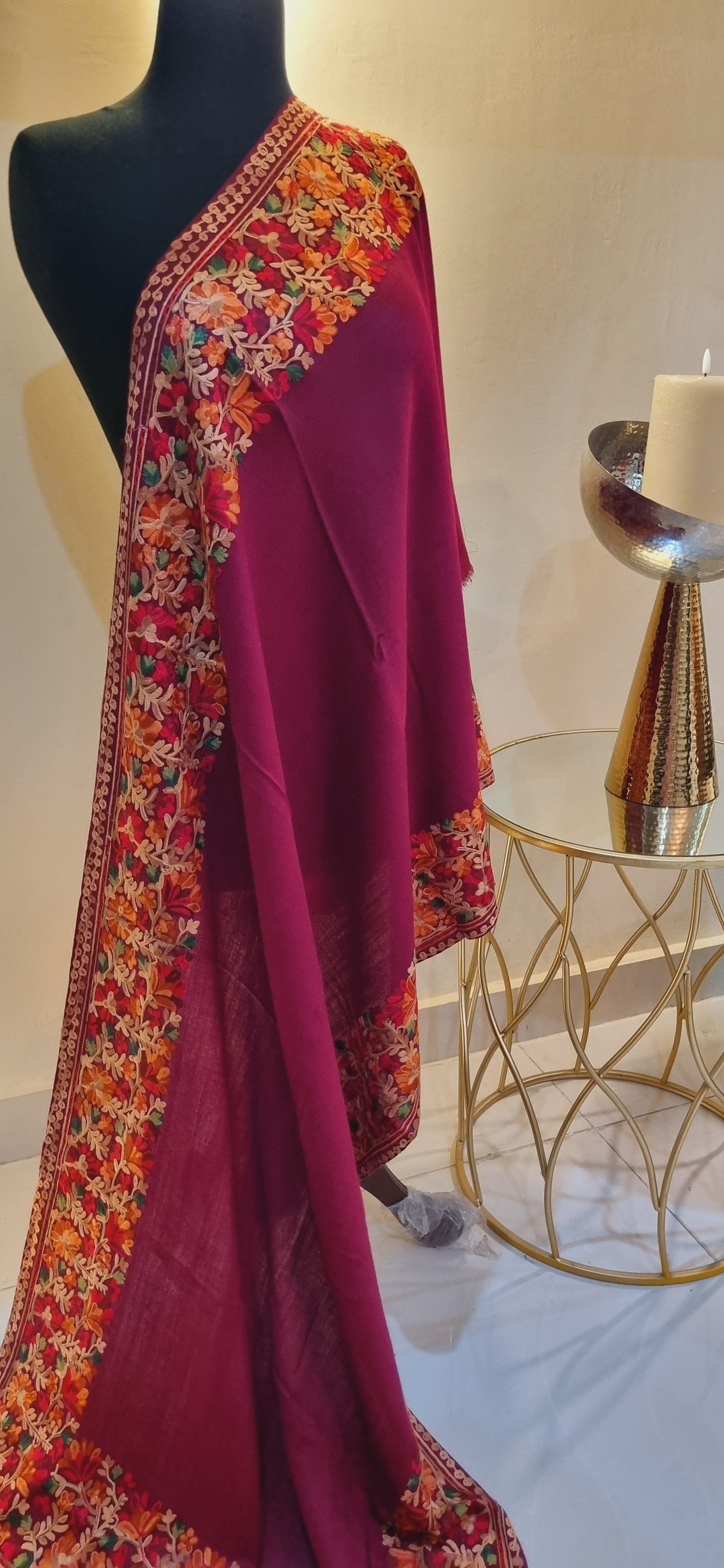 Embroidered minishawl