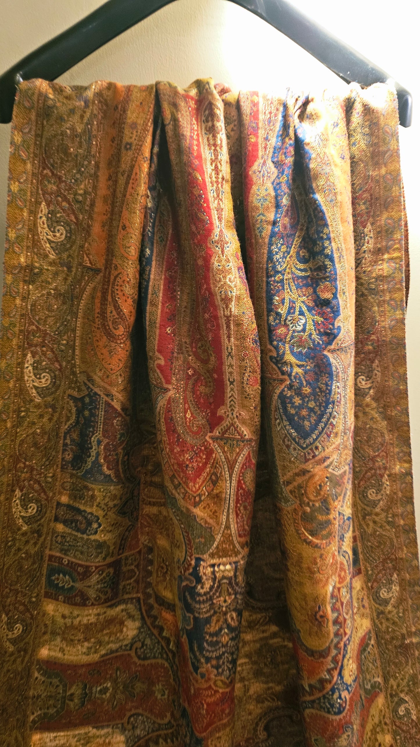 Zaree Kaani: Pashmina