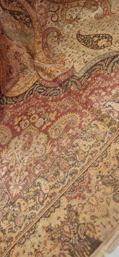 Reversible gandhara kaani shawl