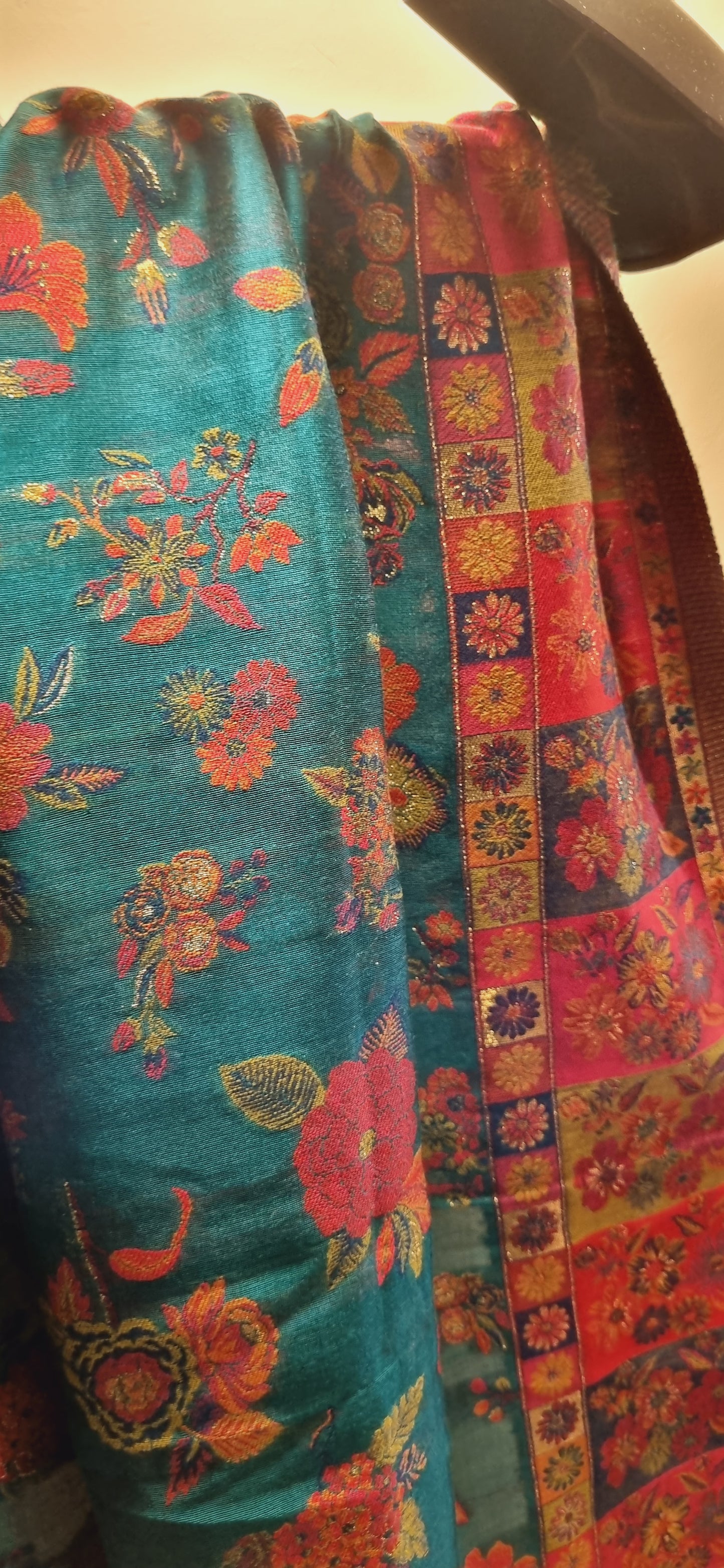 Silk kaani shawl