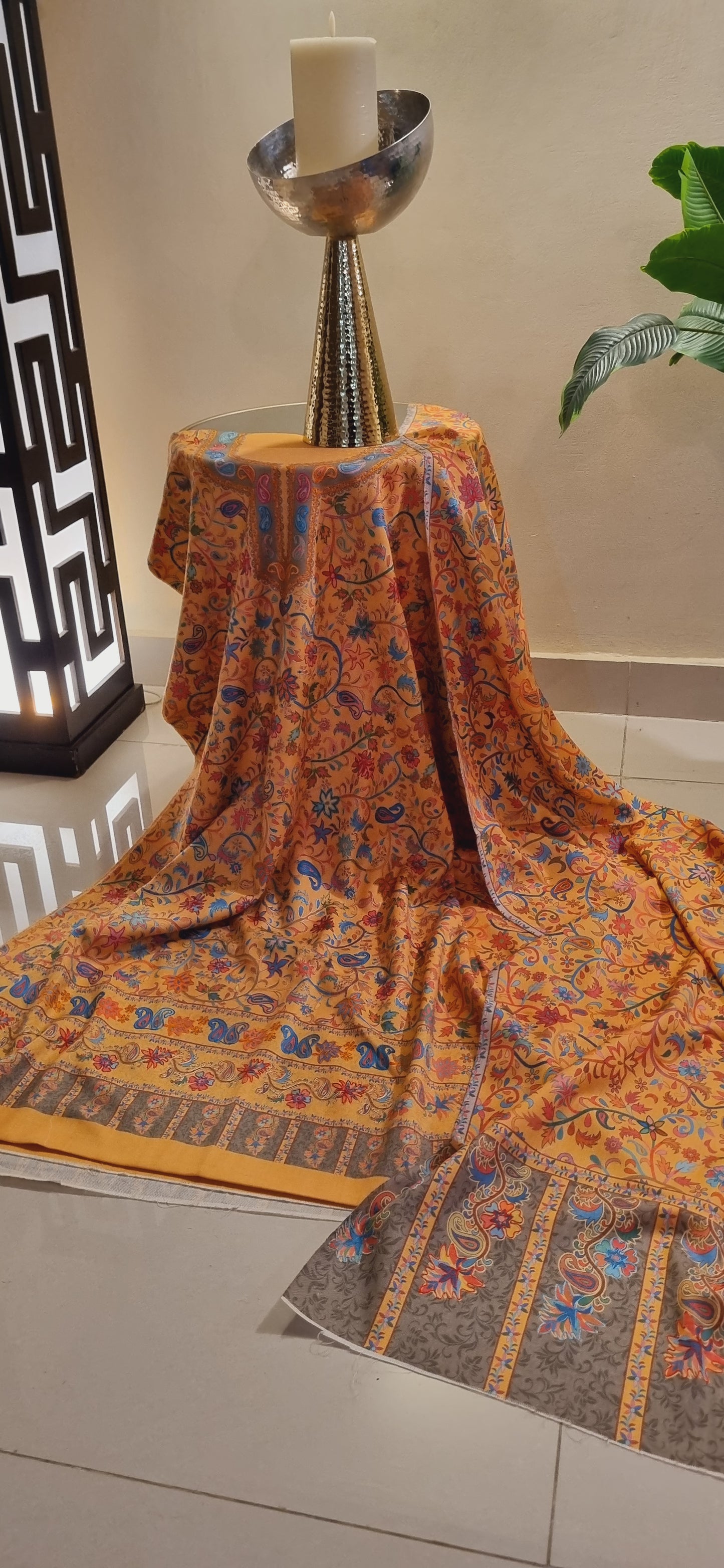 Reelkar pashmina suit