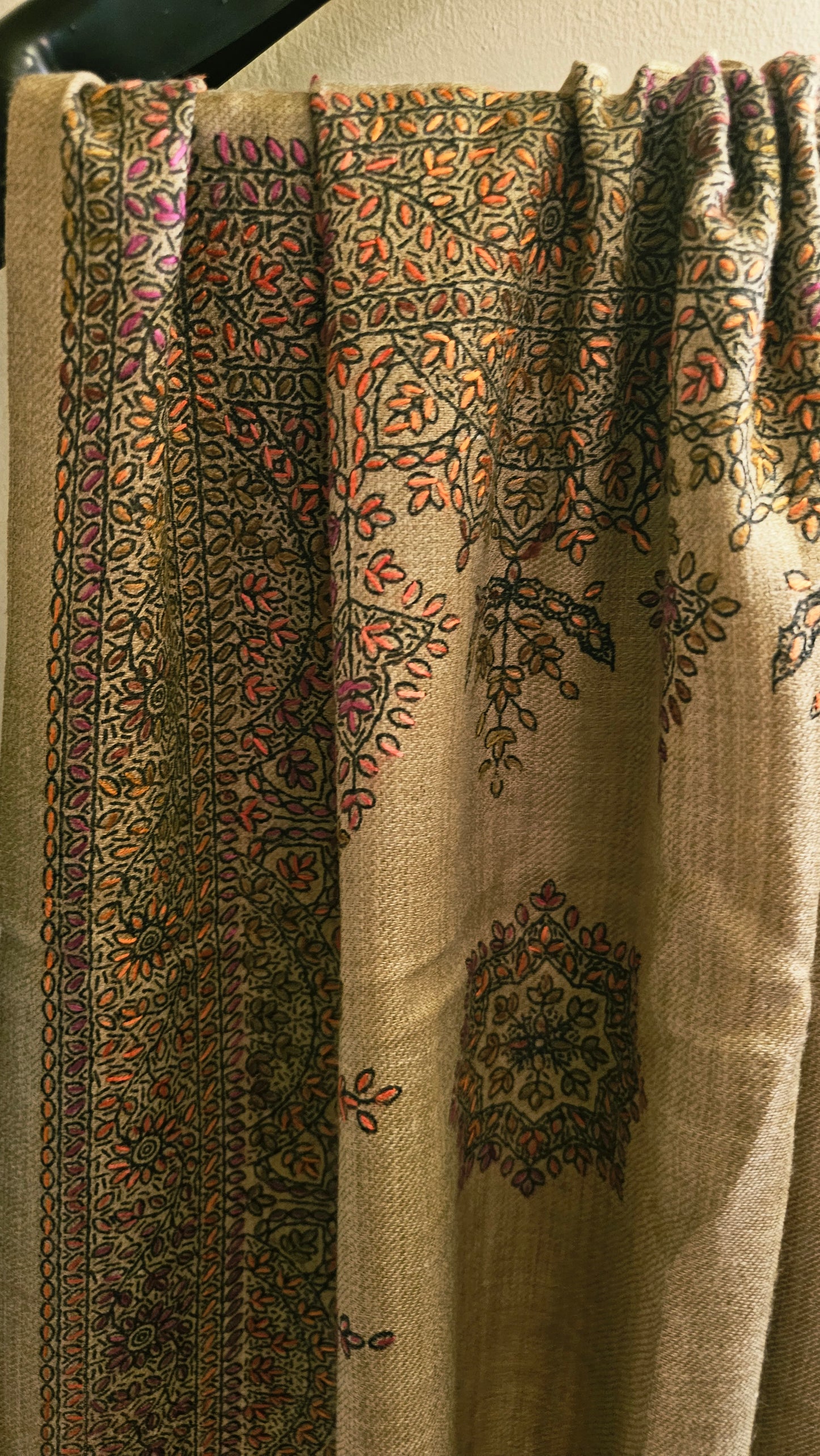 Beena shawl