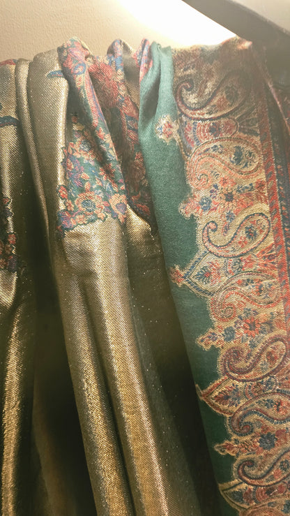 Pyari shawl