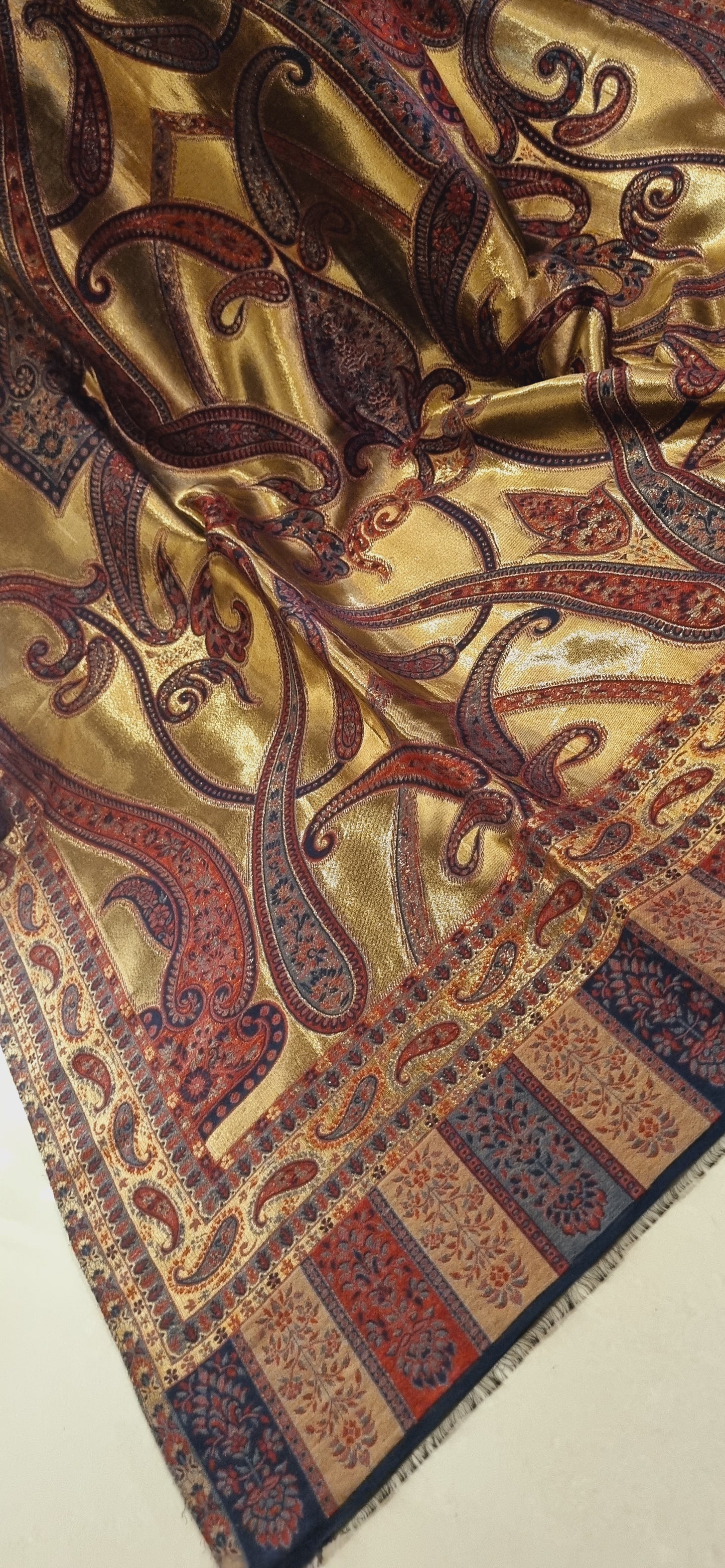 Moonlight reversible kaani shawl