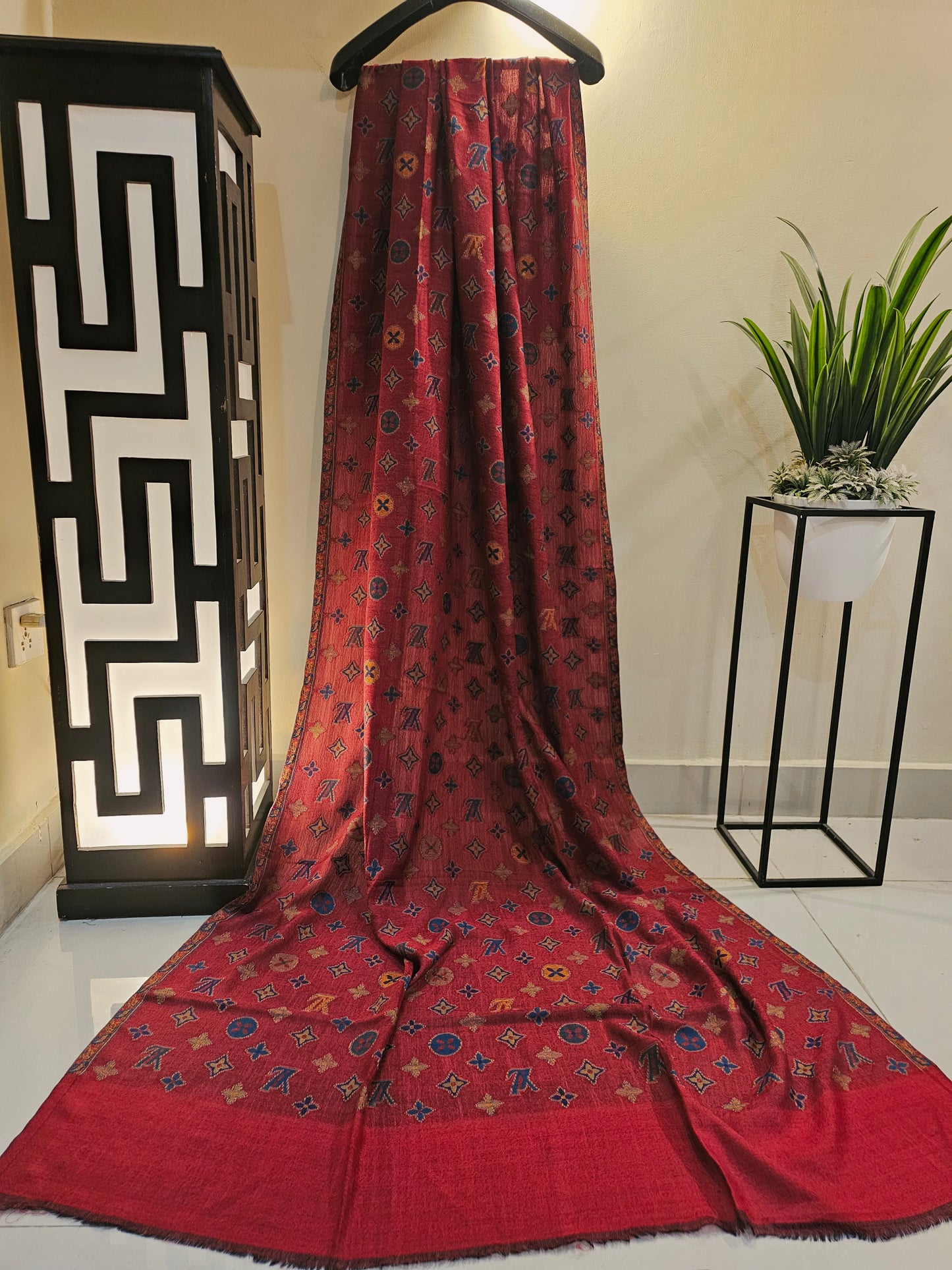 Toosh kaani shawl