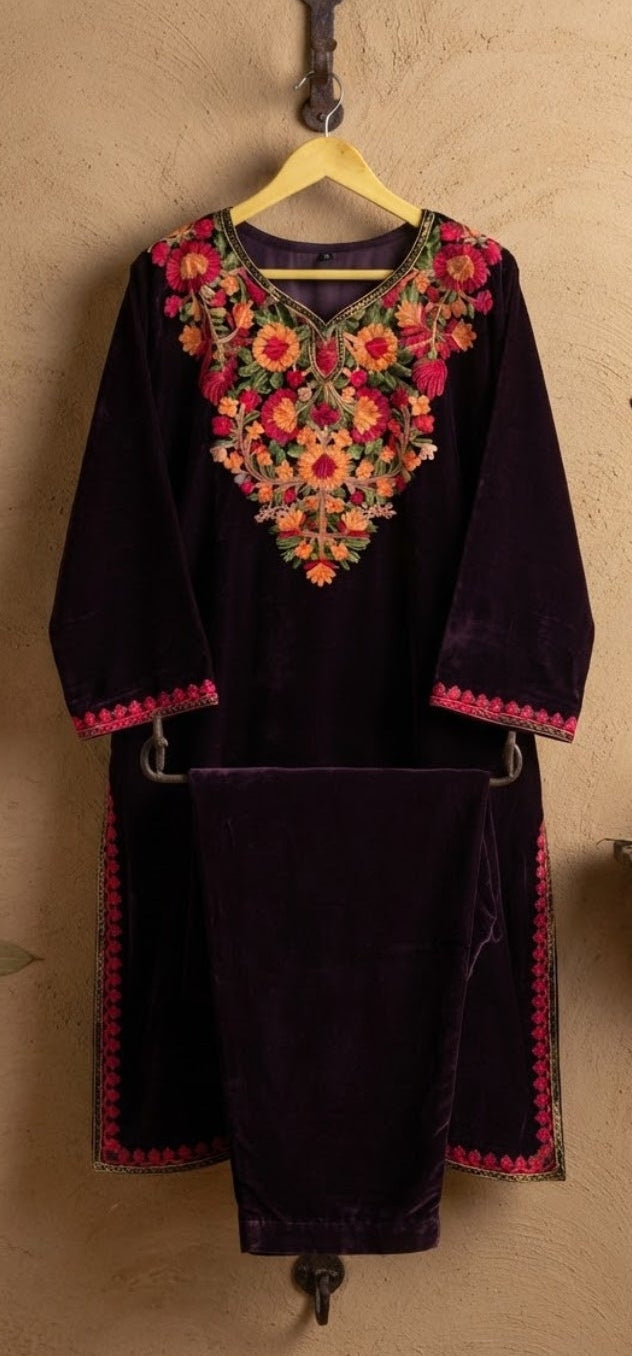 Embroidered phiran trouser: velvet