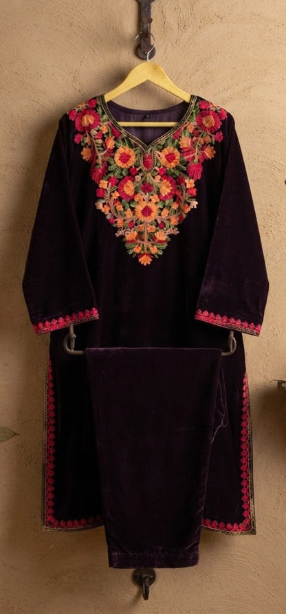 Embroidered phiran trouser: velvet