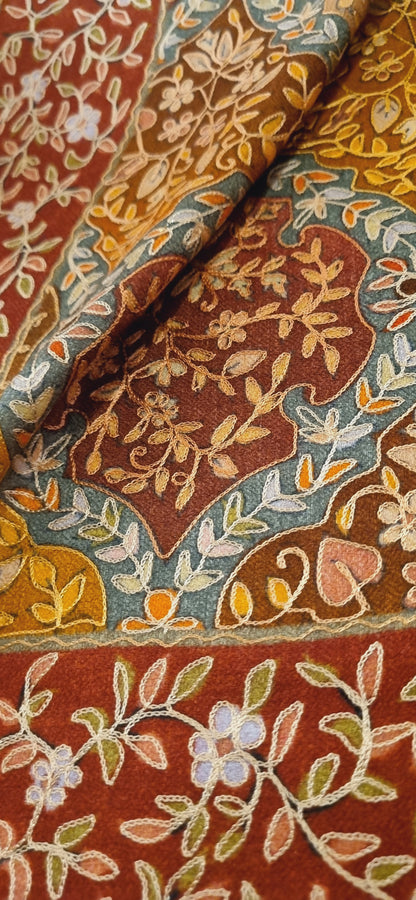 Reelkar embroidered pashmina