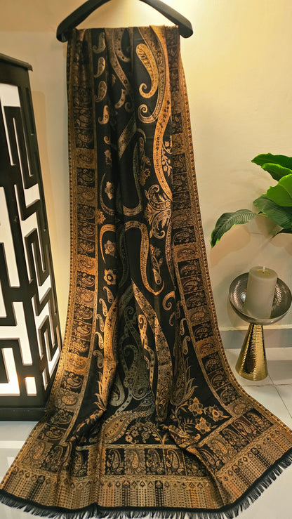 Moonlight reversible gandhara kaani: Pashmina