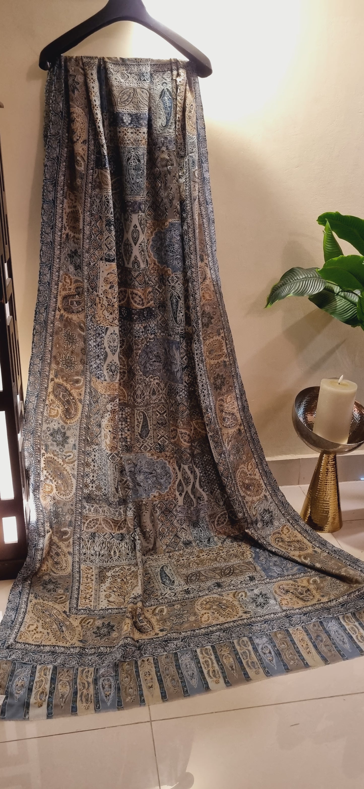Reelkar pashmina shawl