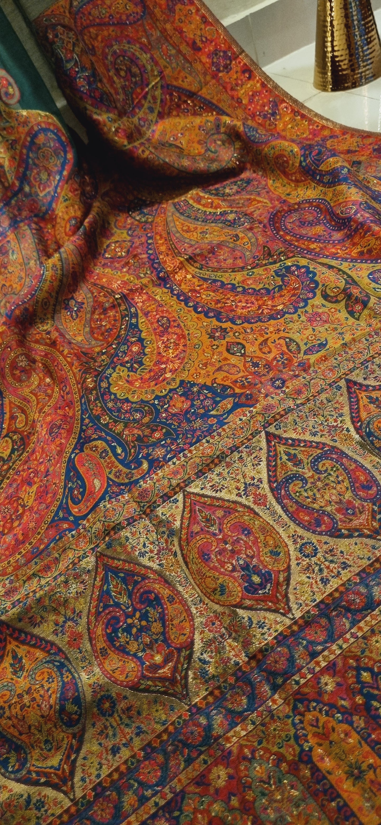 Silk kaani shawl