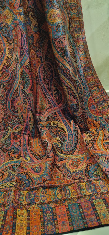 Shahjahani kaani shawl