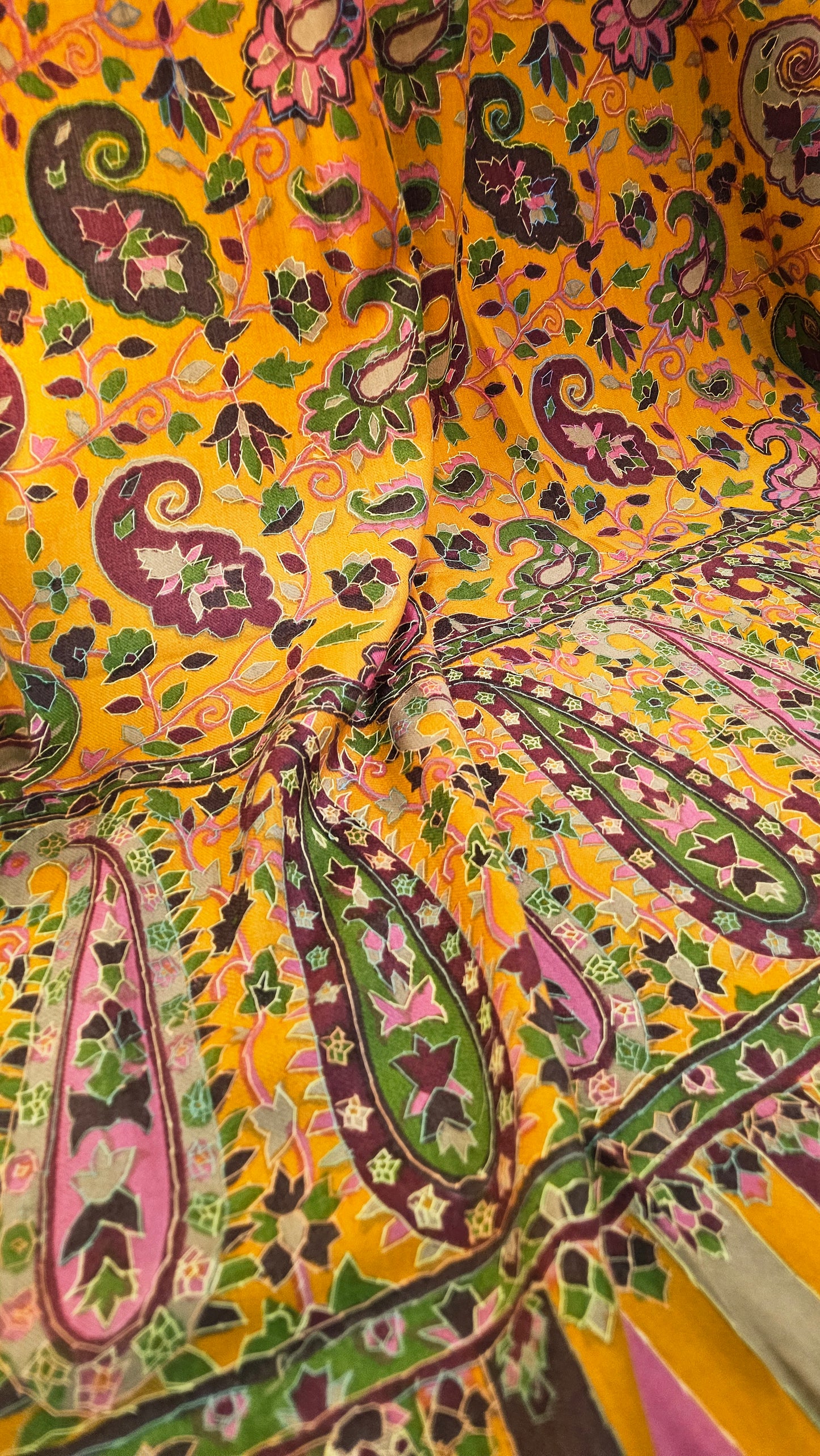 Kalamkar embroidered: Pashmina