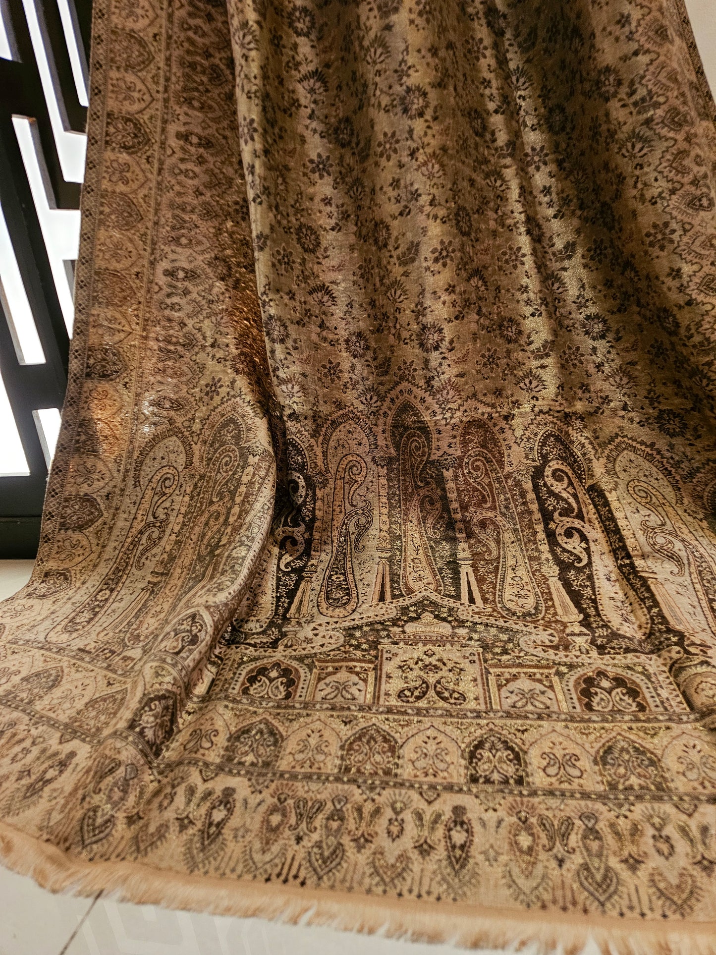 Reversible moonlight gandhara kaani shawl