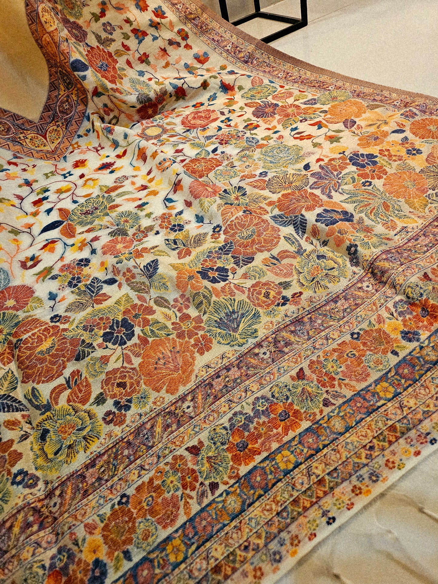 Silky moonlight kaani shawl/ dupata