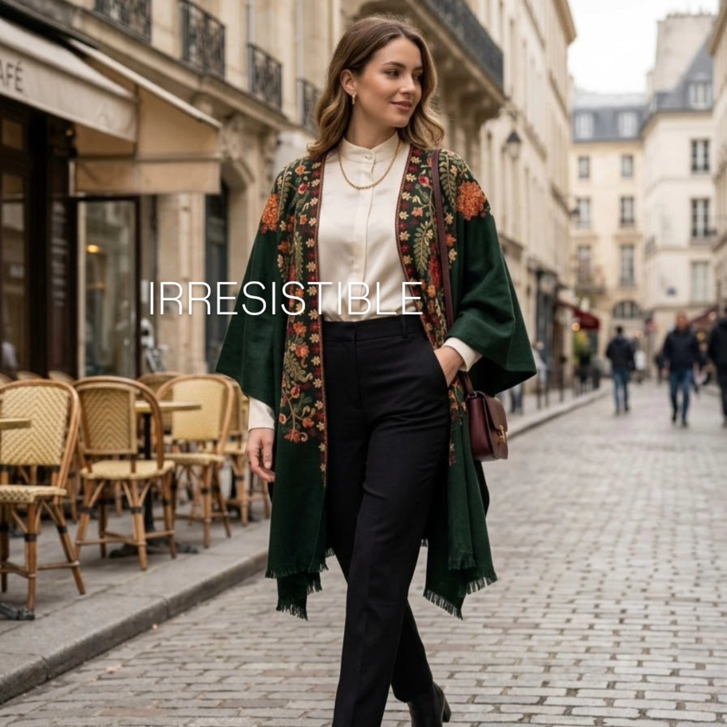 Embroidered cape: Pashmina