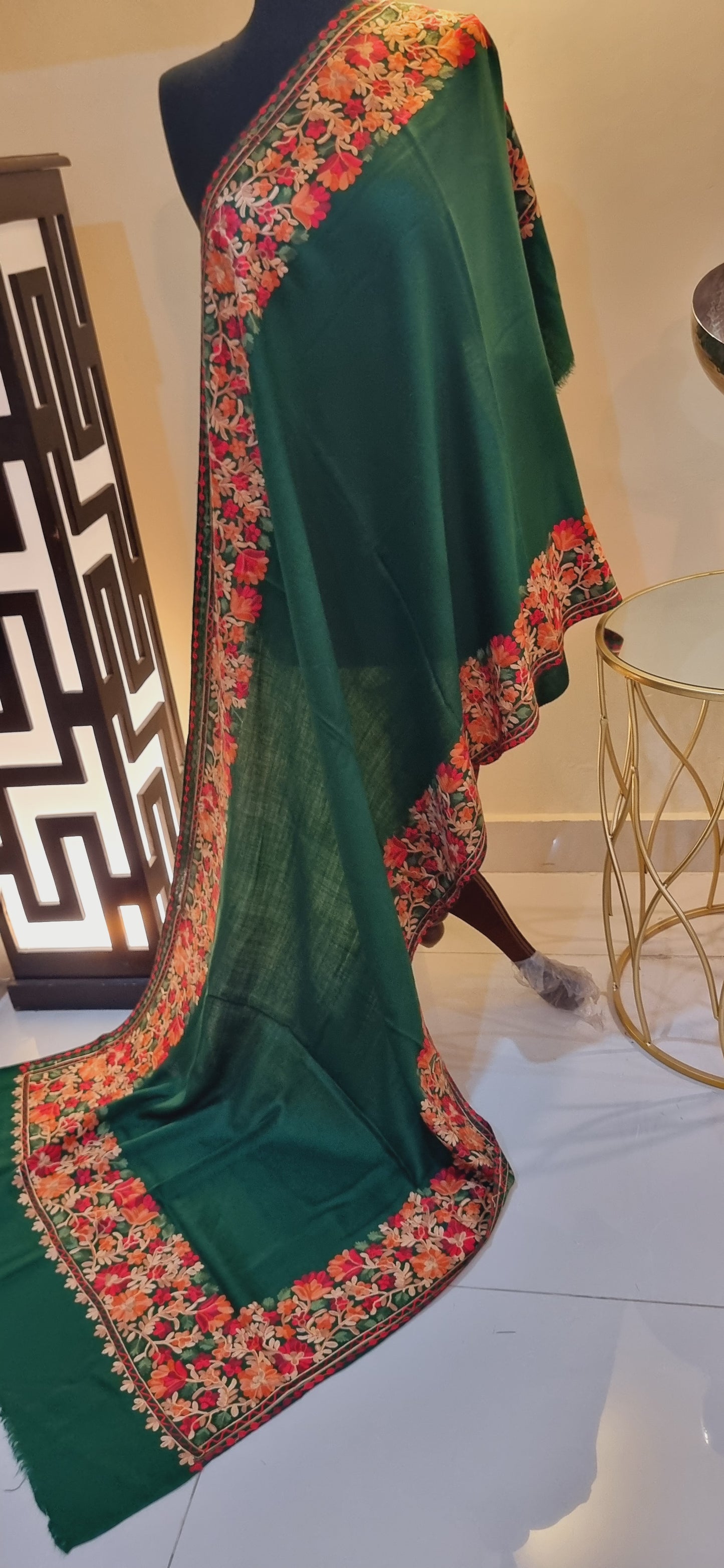 Embroidered minishawl