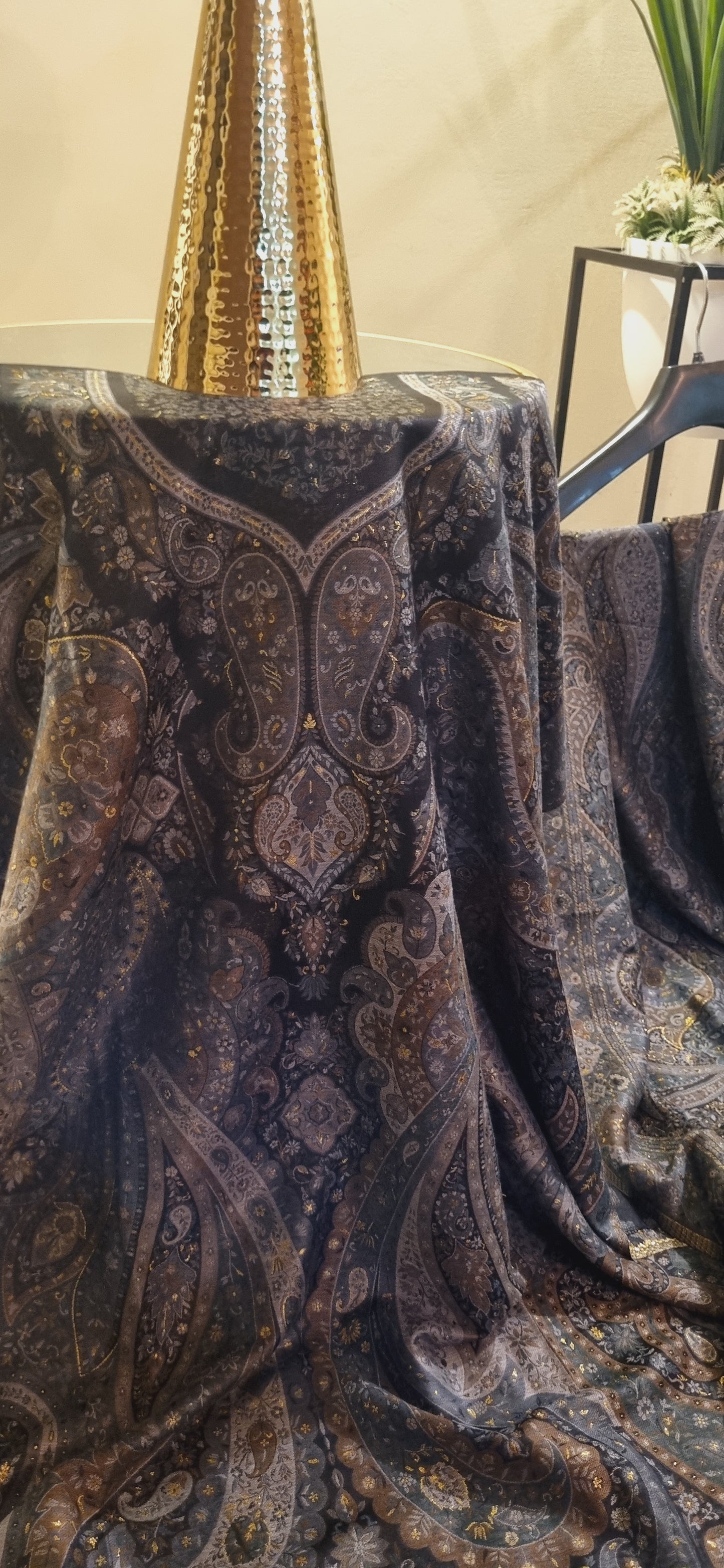 Silk kaani suit
