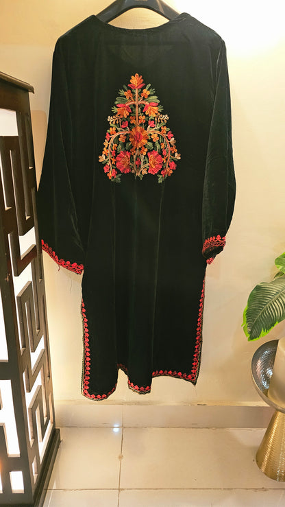 Kashmiri phiran: velvet
