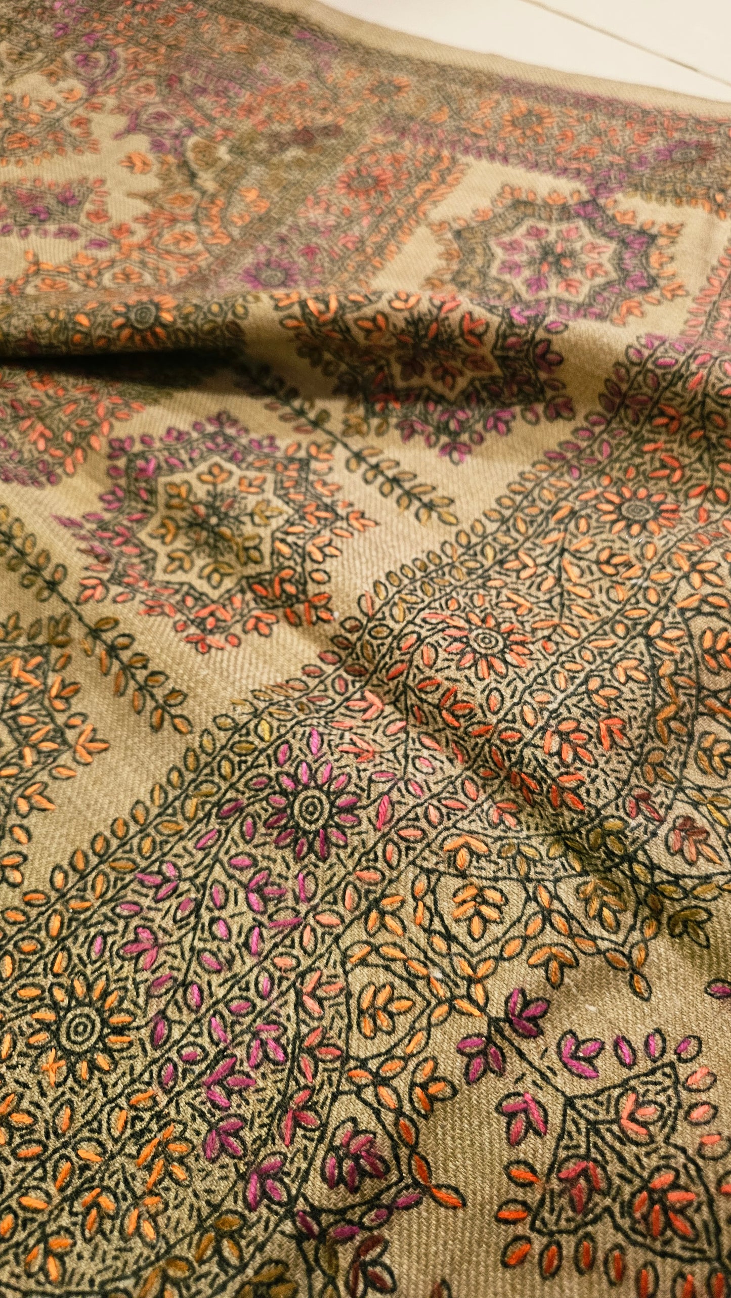 Beena shawl