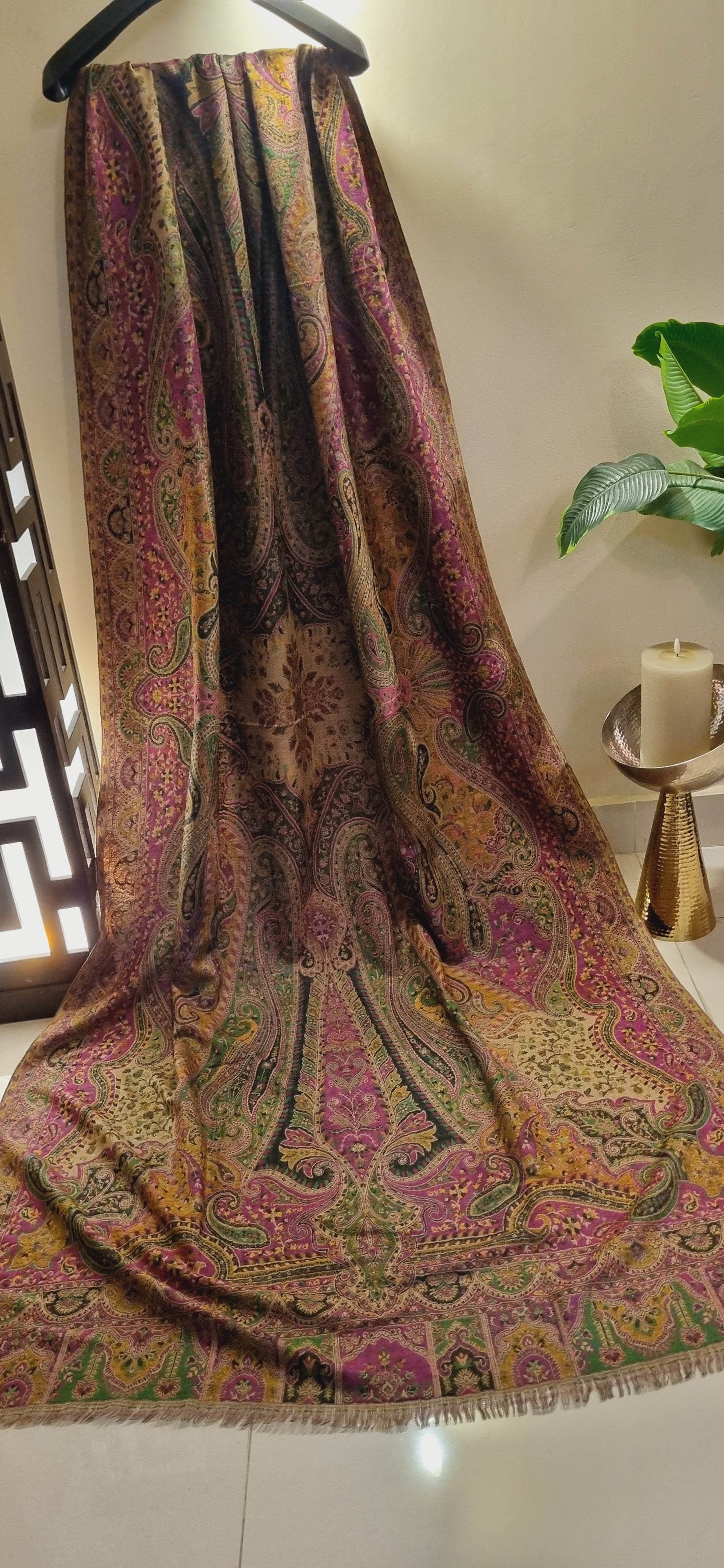 Reversible Persian kaani Pashmina shawl