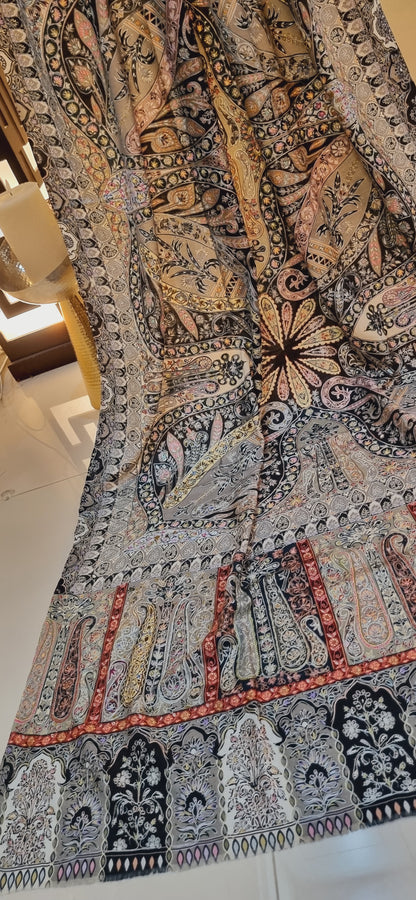 Reelkar embroidered pashmina