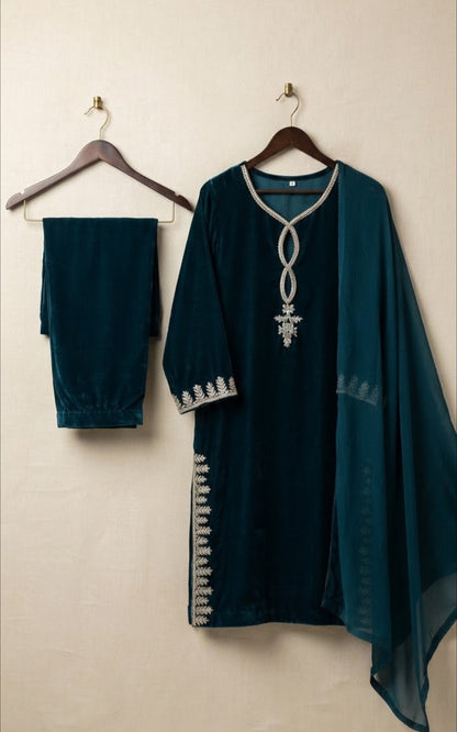 Embroidered three piece: Microvelvet